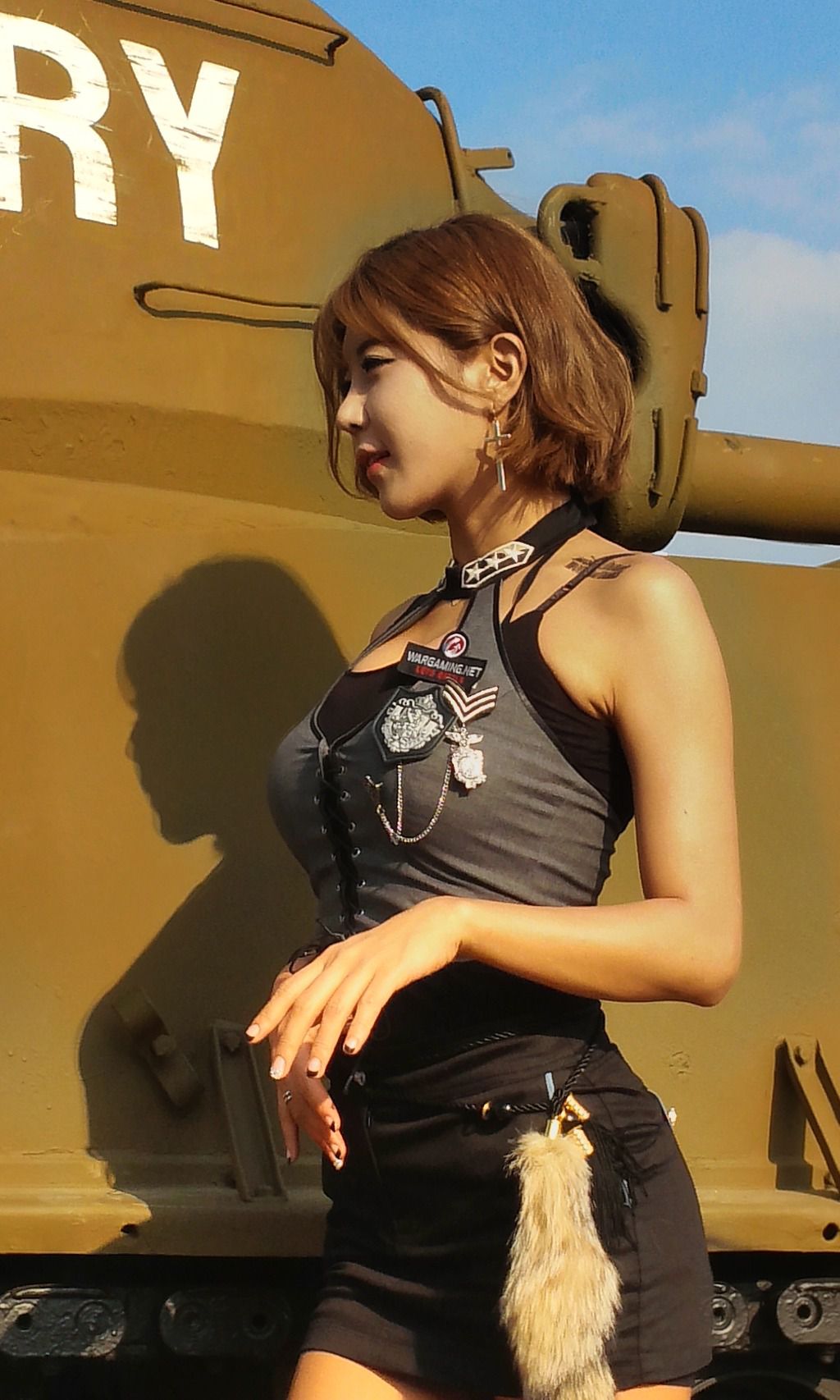 许允美《釜山坦克世界》套图-图64