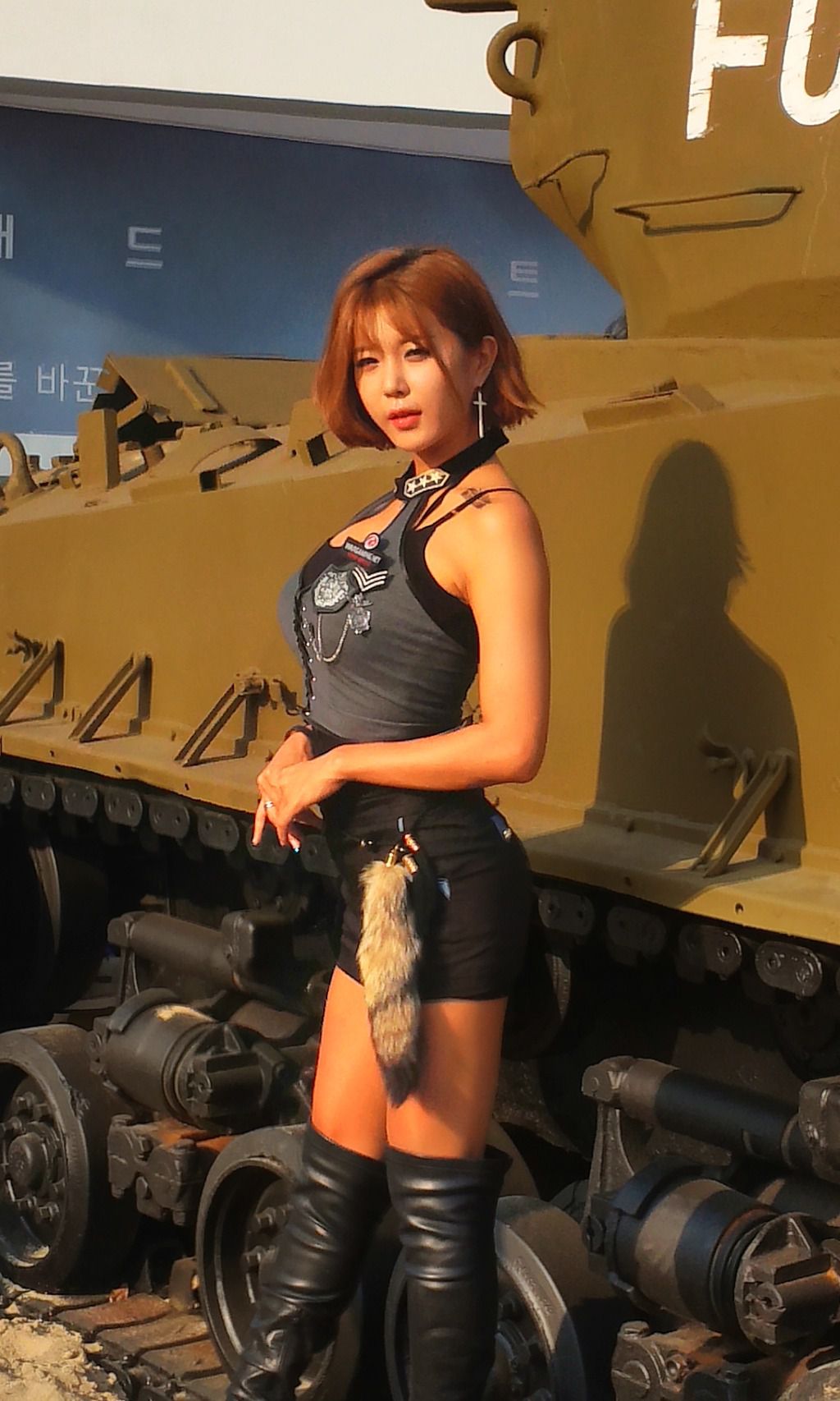 许允美《釜山坦克世界》套图-图68
