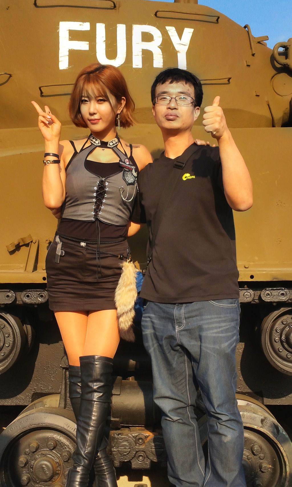 许允美《釜山坦克世界》套图-图71