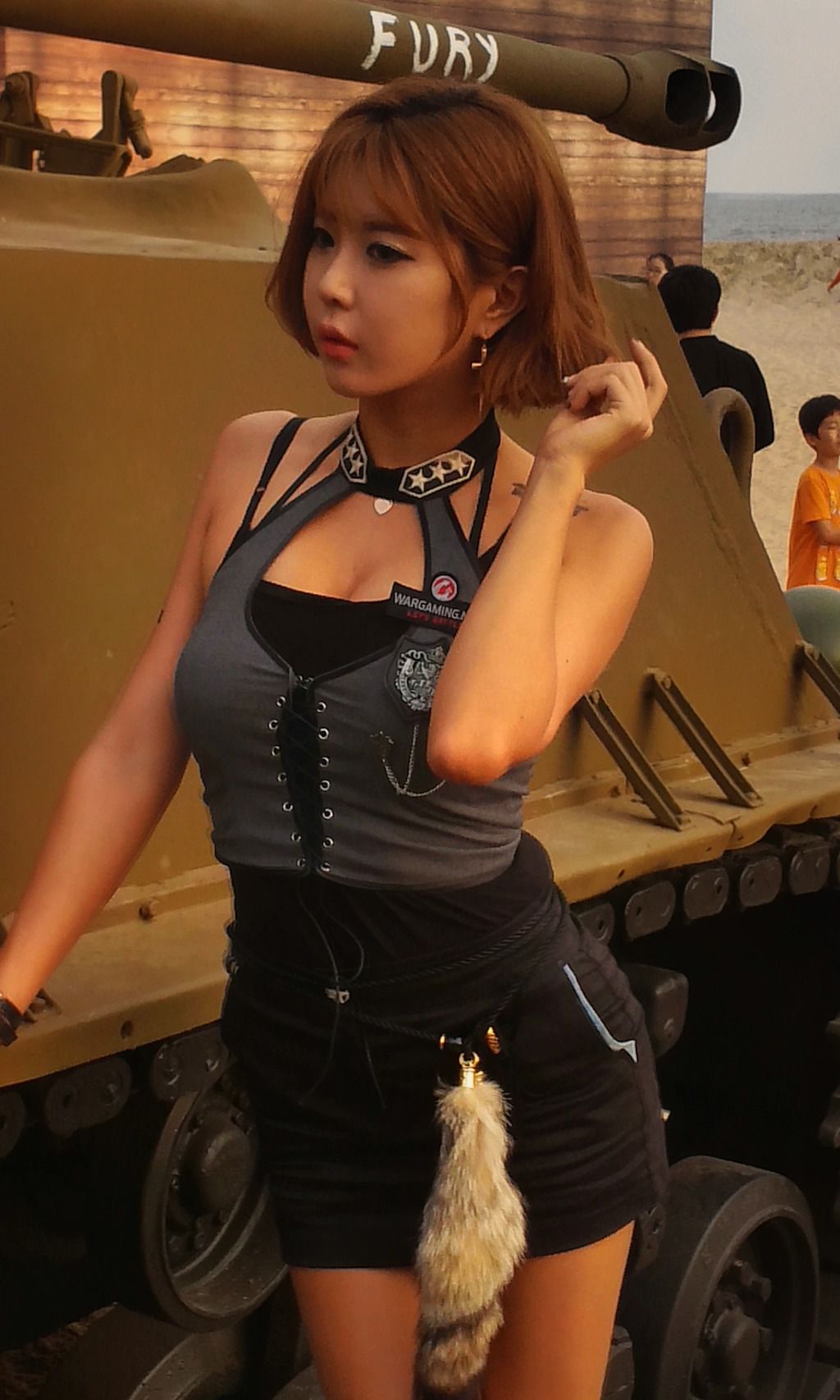 许允美《釜山坦克世界》套图-图79