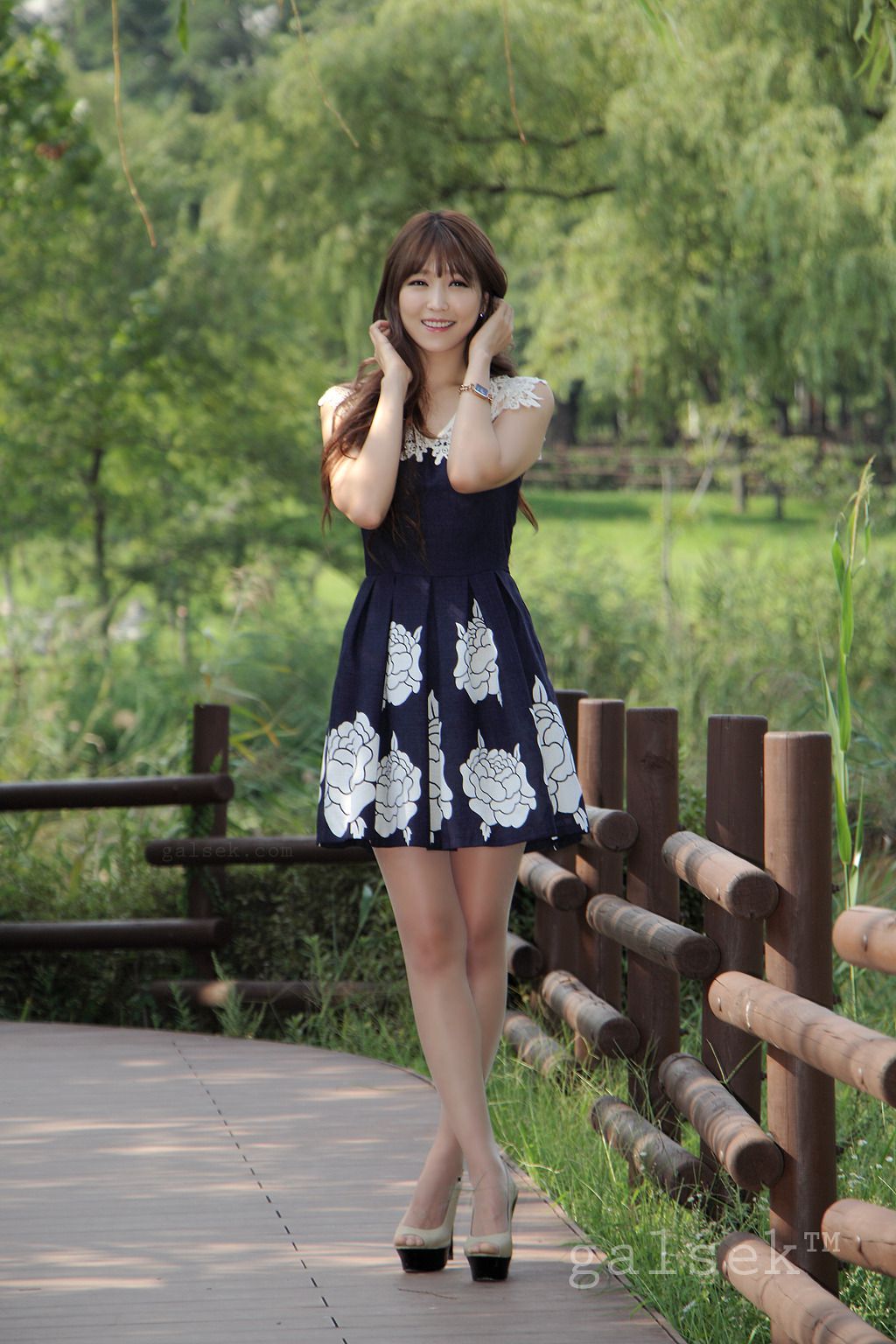 韩国女神李仁慧/Lee Eun Hye《小清新连衣裙》外拍-图49