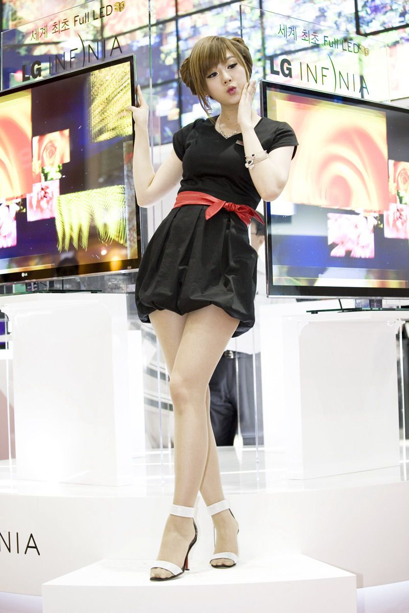 黄美姬《电子数码展》图片合集-图25