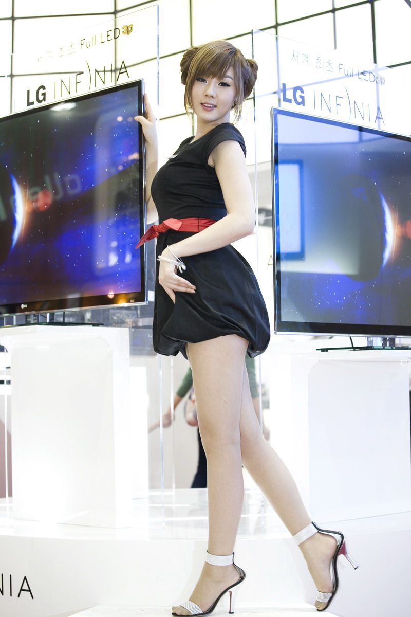 黄美姬《电子数码展》图片合集-图3