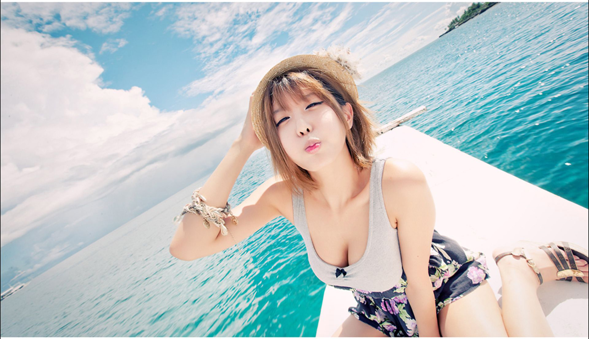 许允美《海上游艇女神》-图77