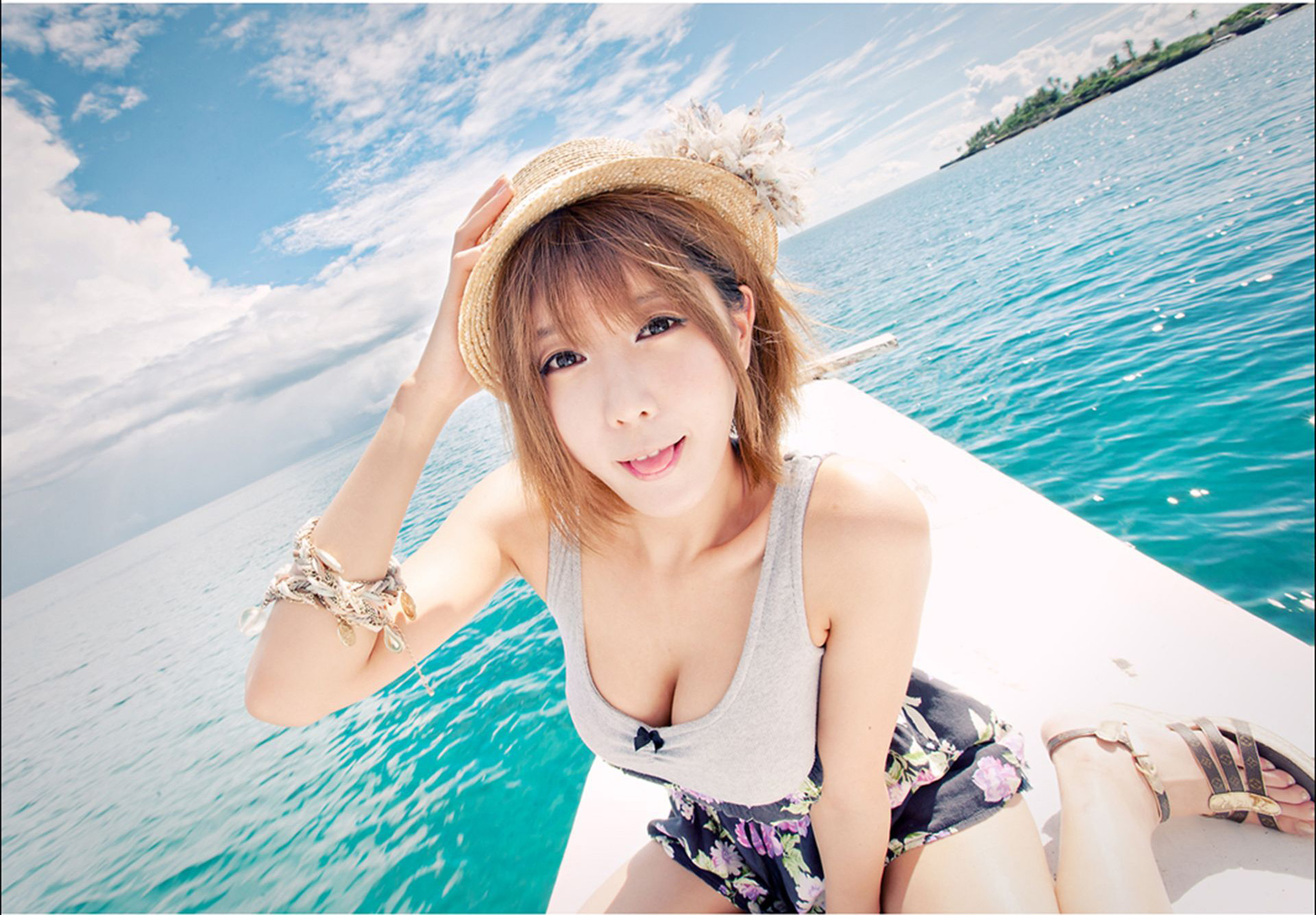 许允美《海上游艇女神》-图78