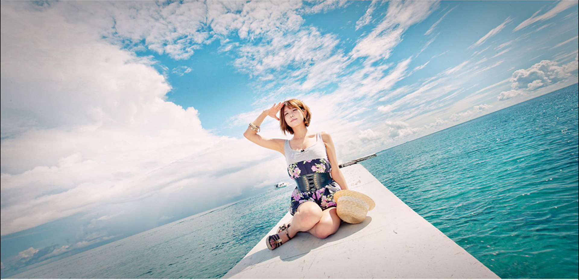 许允美《海上游艇女神》-图81