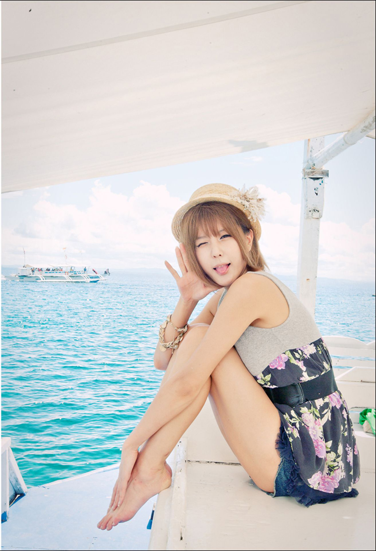 许允美《海上游艇女神》-图82