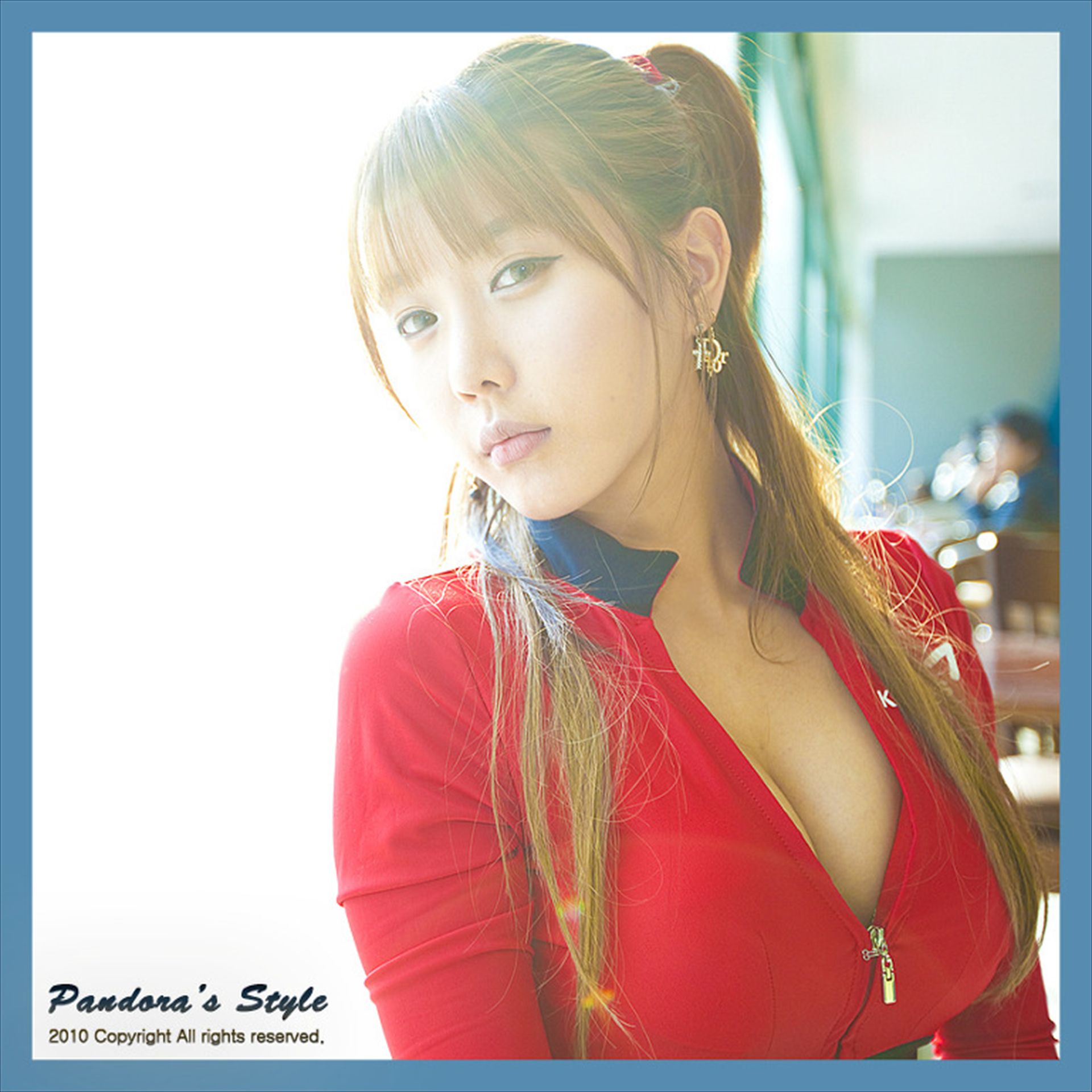 赛车女郎许允美 Heo Yun Mi《红衣紧身裤系列》高清套图-图23