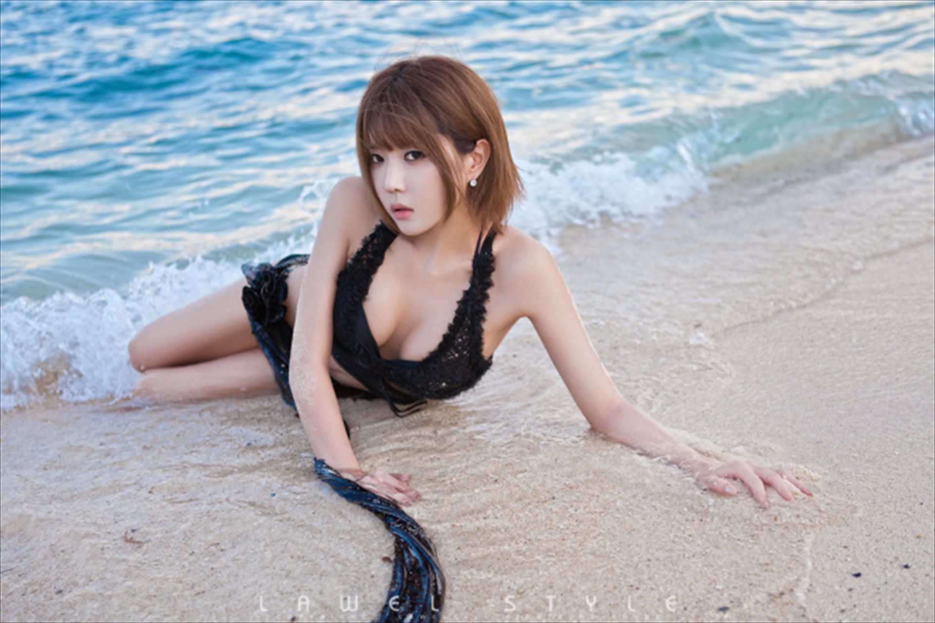 许允美《沙滩唯美蕾丝》-图19