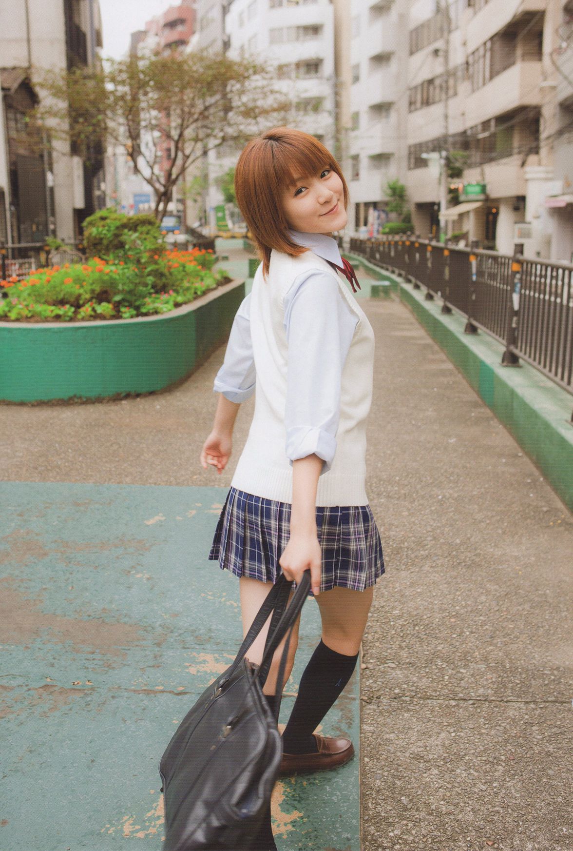 Aika Mitsui 光井愛佳 1stソロ《 愛佳》-图1