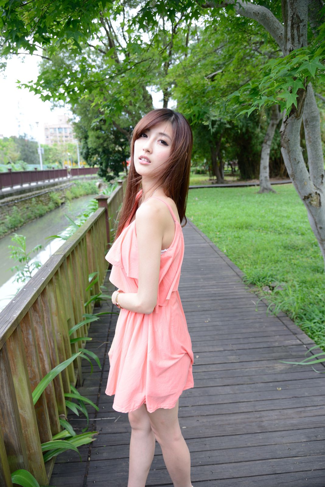 Kila晶晶/廖挺伶《粉色连衣裙外拍》-图99