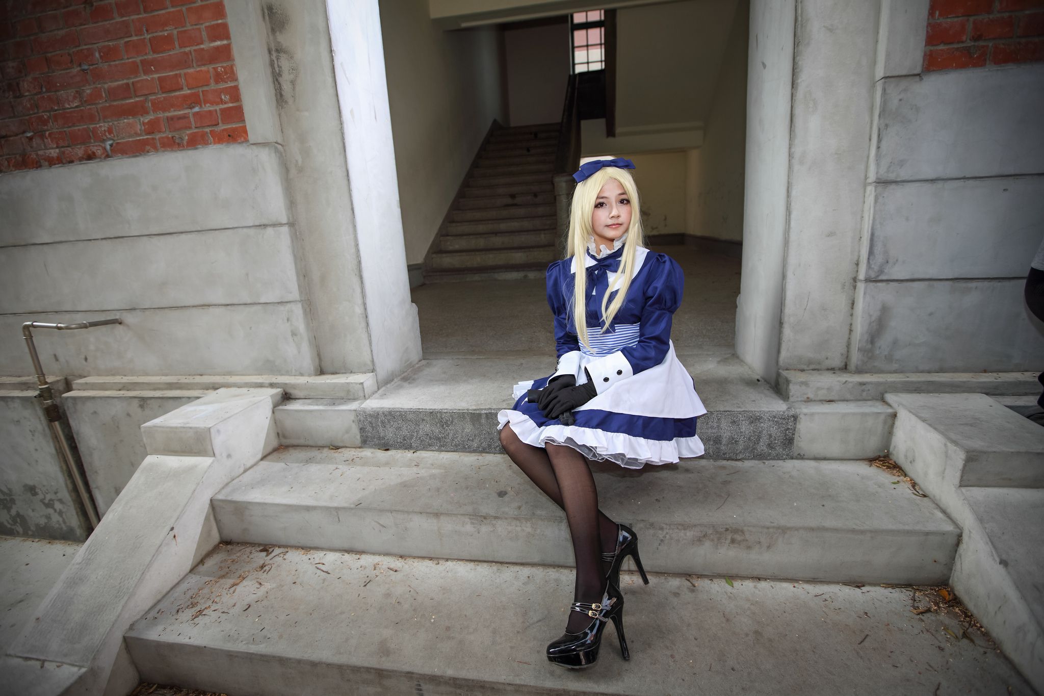 外拍台湾超萌COS女仆黑丝妹子-图0