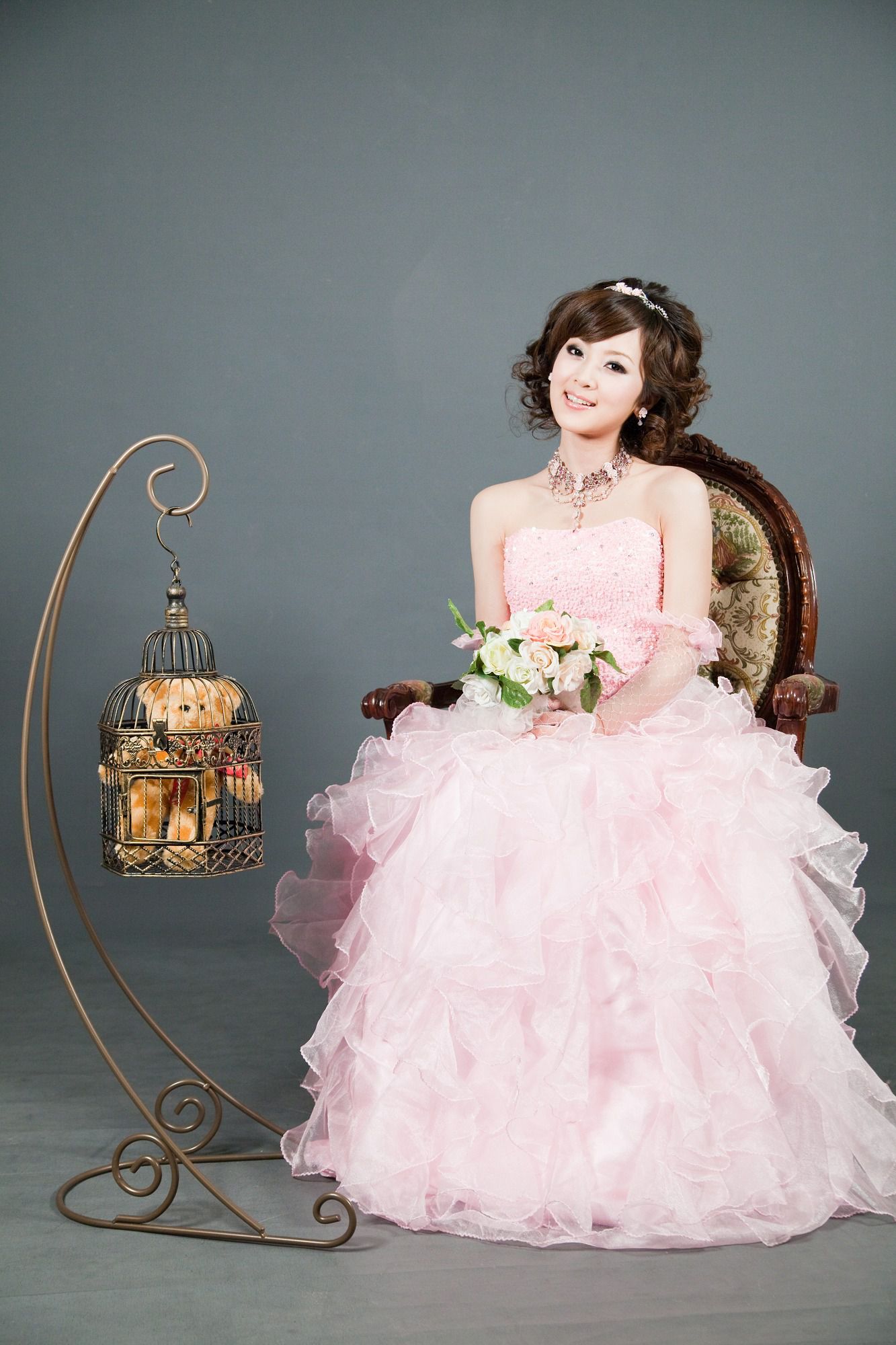 张允霏/果子MM《創意婚紗潮流風》-图36