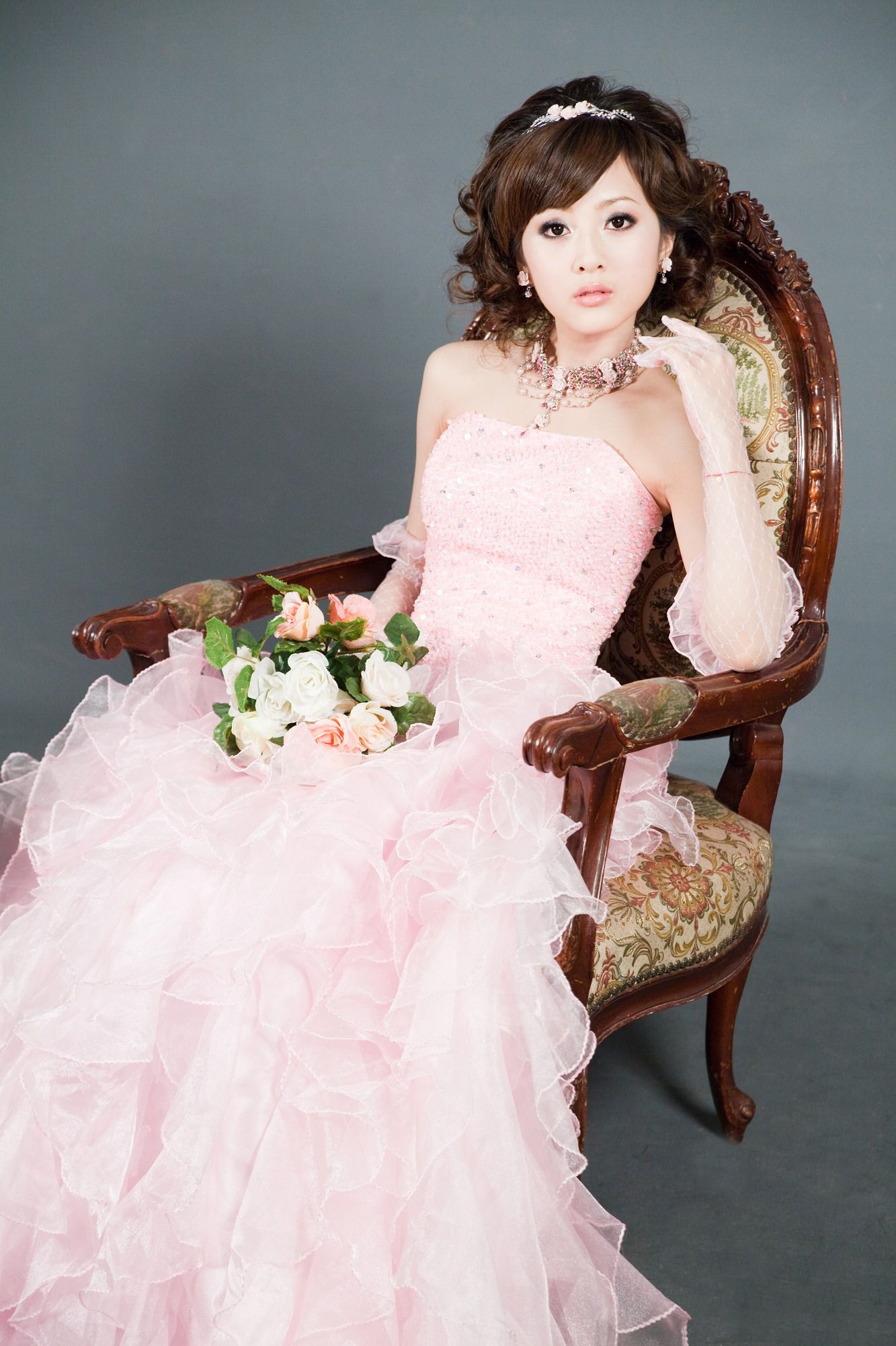 张允霏/果子MM《創意婚紗潮流風》-图37