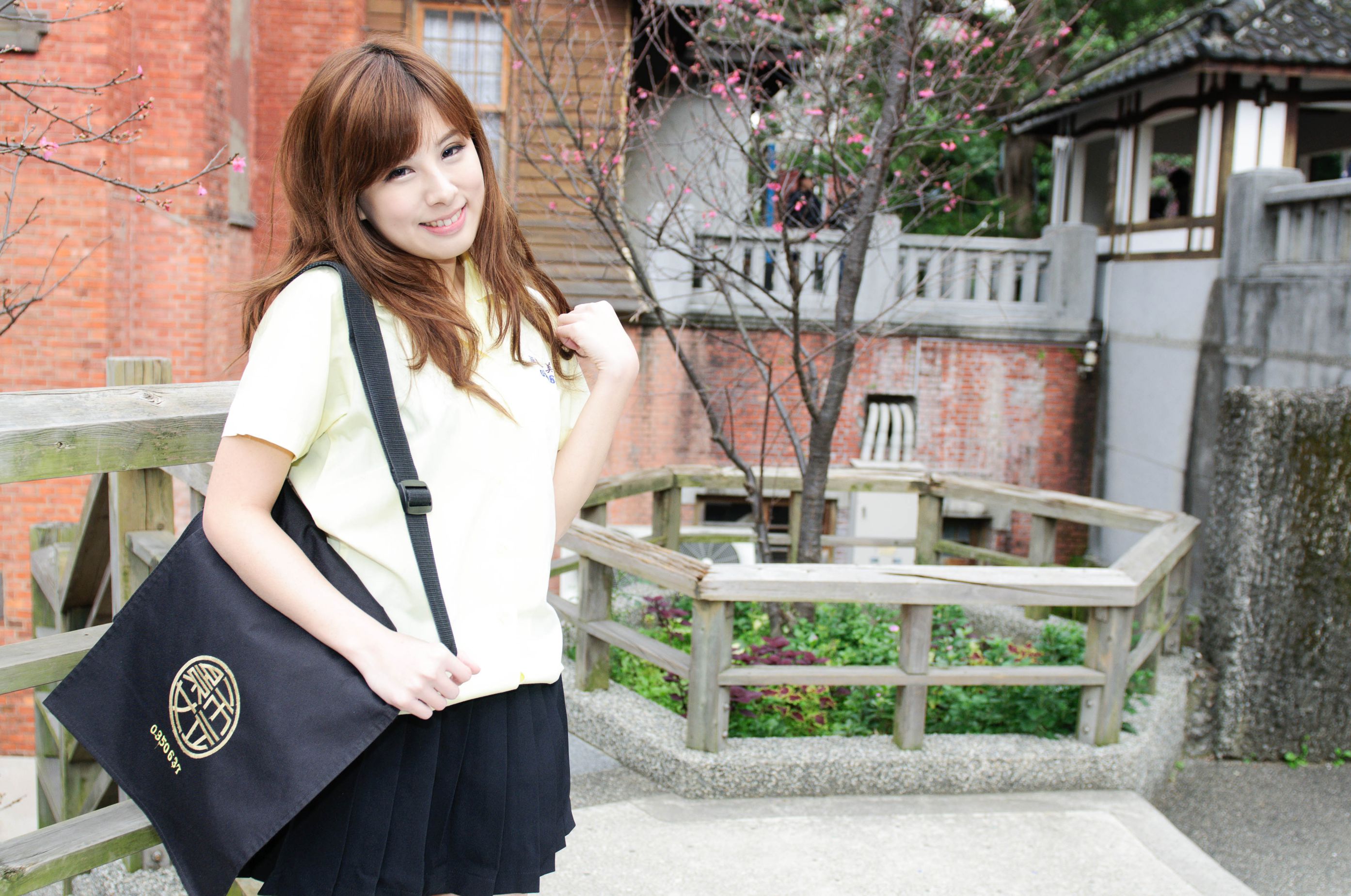 台湾美女模特小米Kate su清新街拍图片-图65