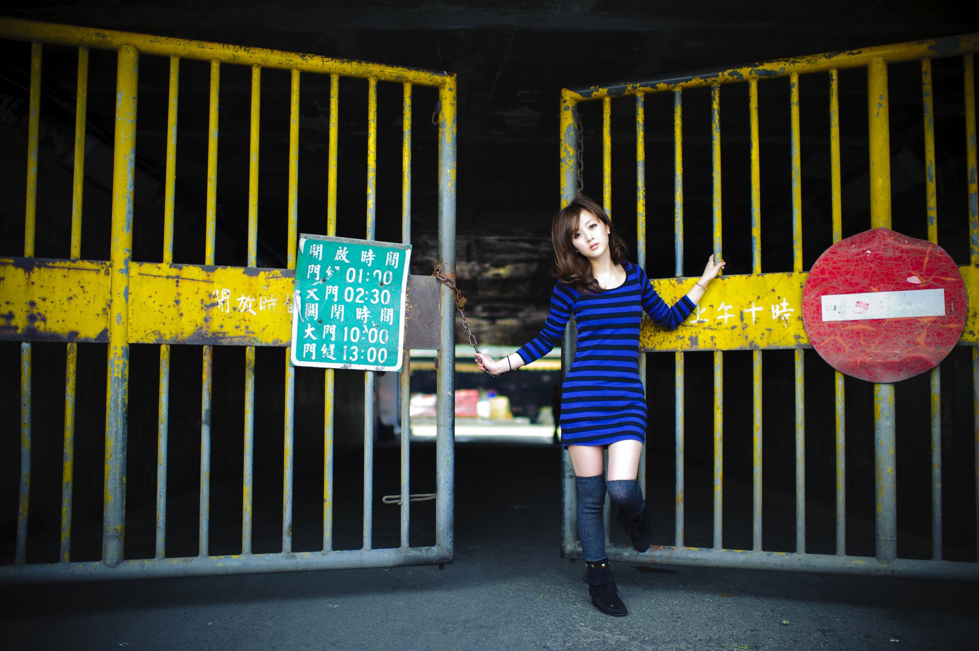 台湾果子MM《萬華果菜市場街拍》-图29