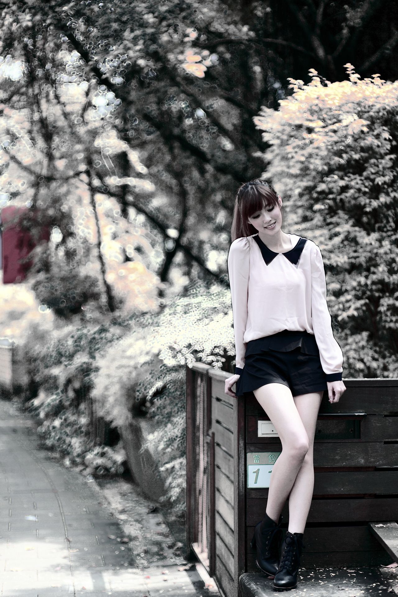 Kila晶晶/金允乔《2组超短裙街拍》-图13