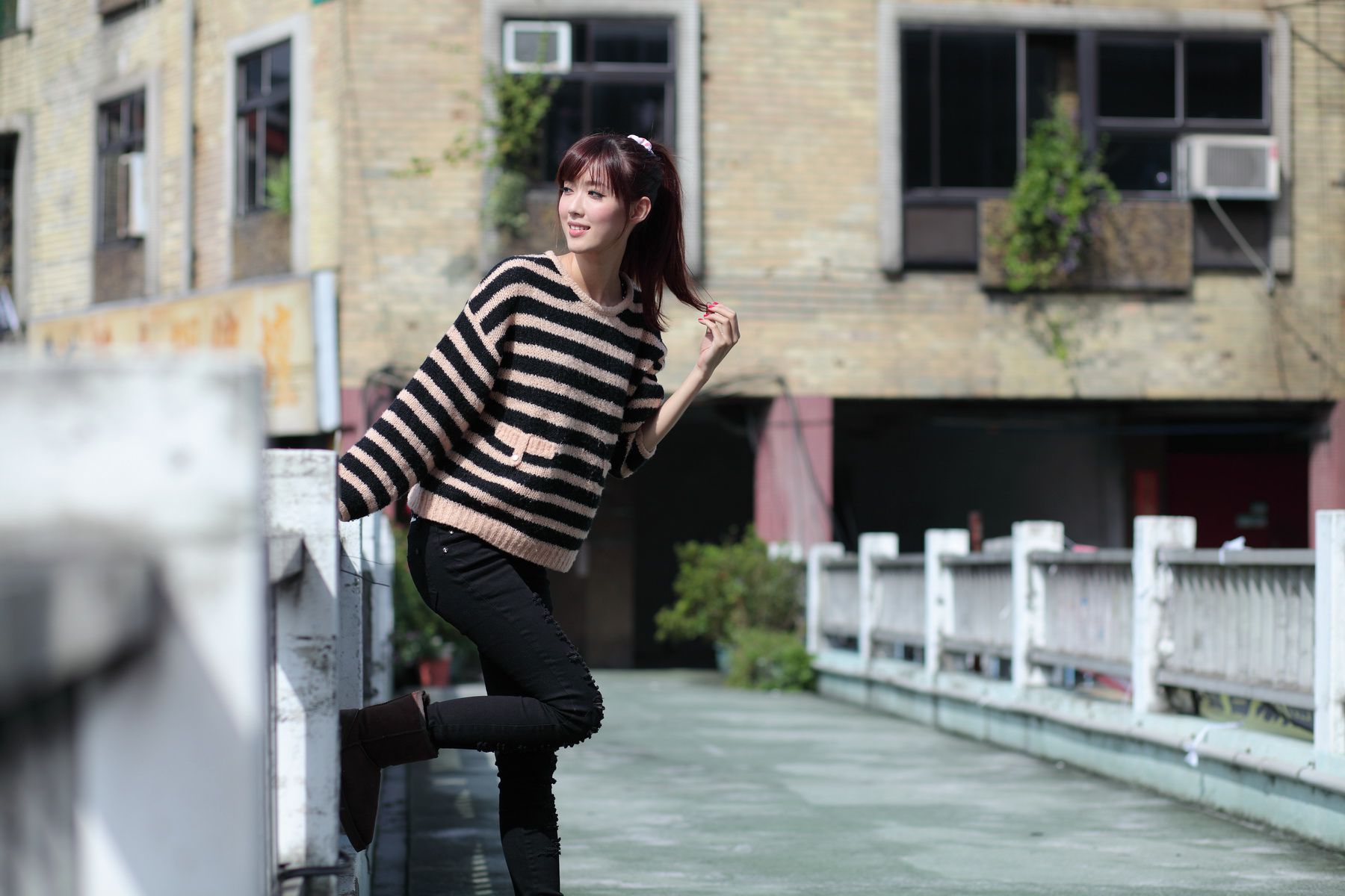 台湾模特Kila晶晶/金允乔《4组街拍系列图片》合集-图56