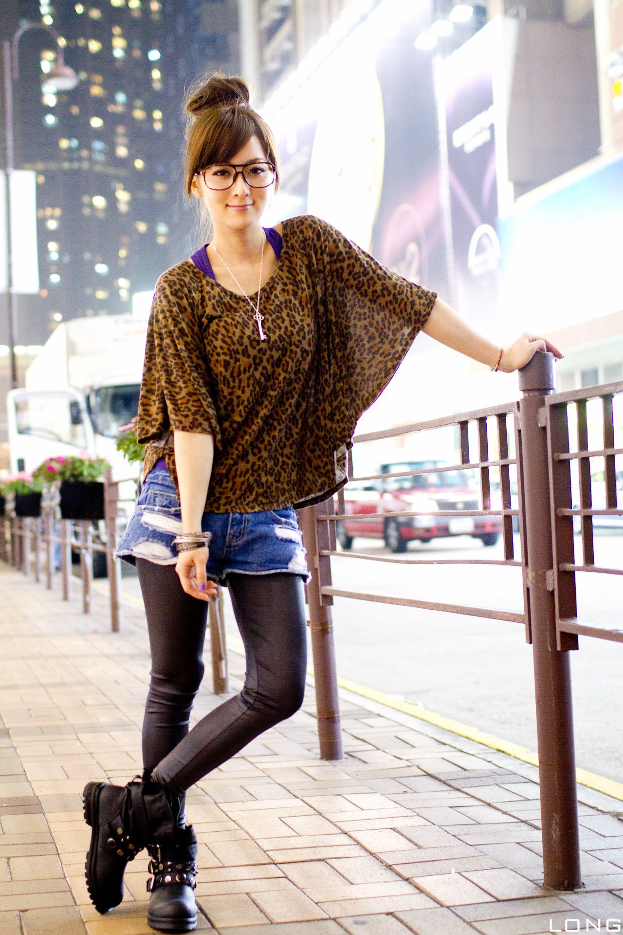 台湾果子MM《港澳之旅》夜市街拍系列-图41