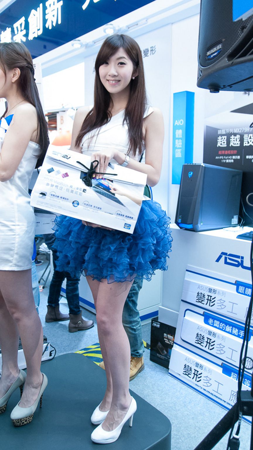 台湾模特安琪《电子数码会展高清图片》合辑-图9