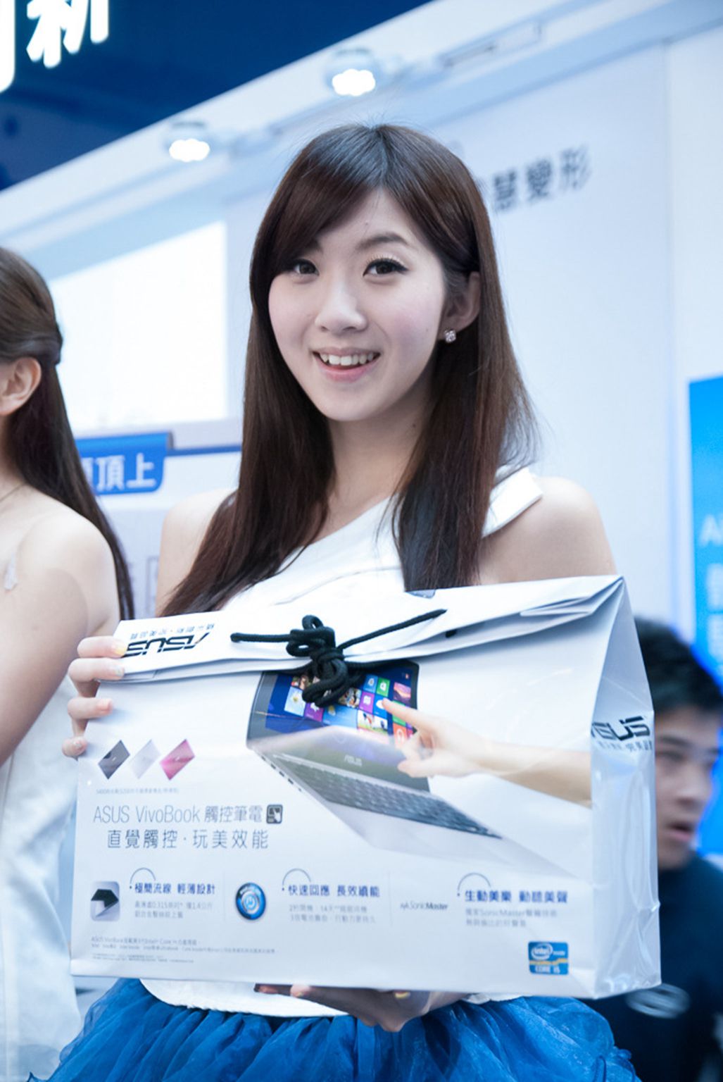 台湾模特安琪《电子数码会展高清图片》合辑-图2