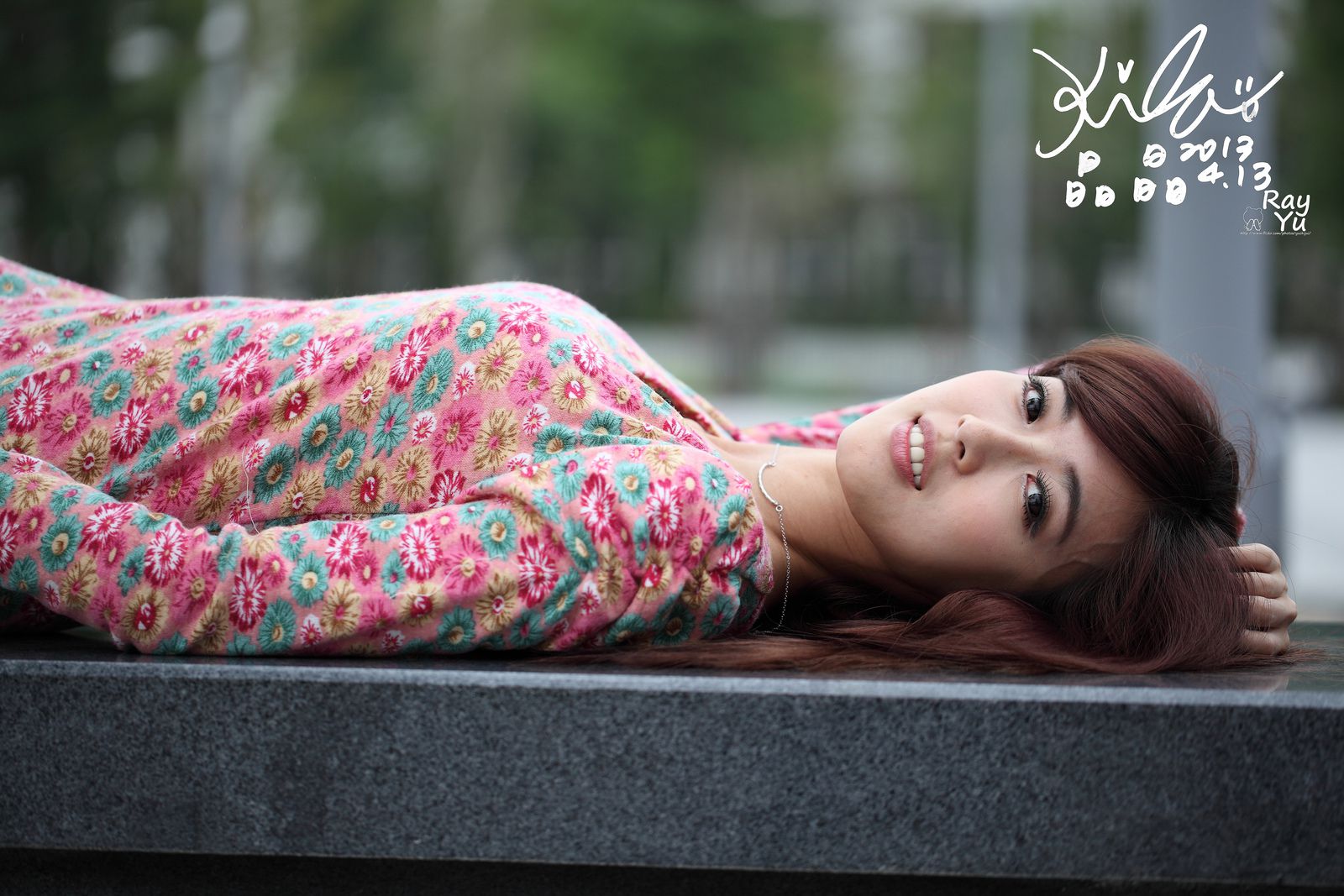 台湾美女廖挺伶/Kila晶晶《花色超短裙街拍》-图19