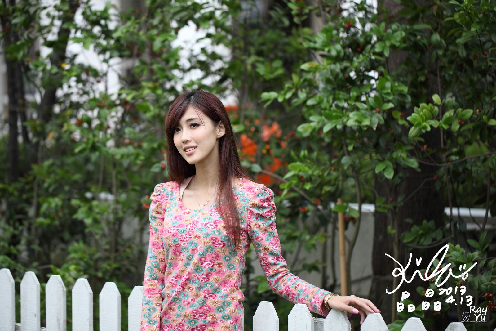 台湾美女廖挺伶/Kila晶晶《花色超短裙街拍》-图41