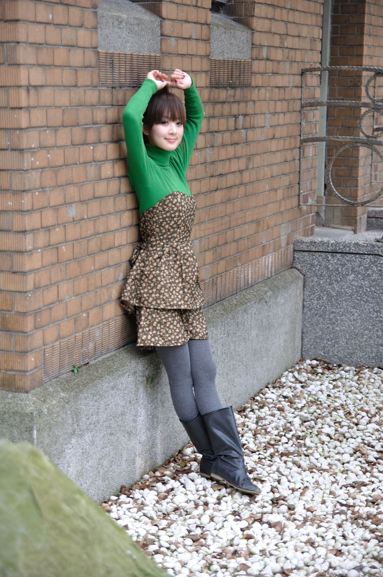 张允霏/果子MM《台大外拍》第5部-图31