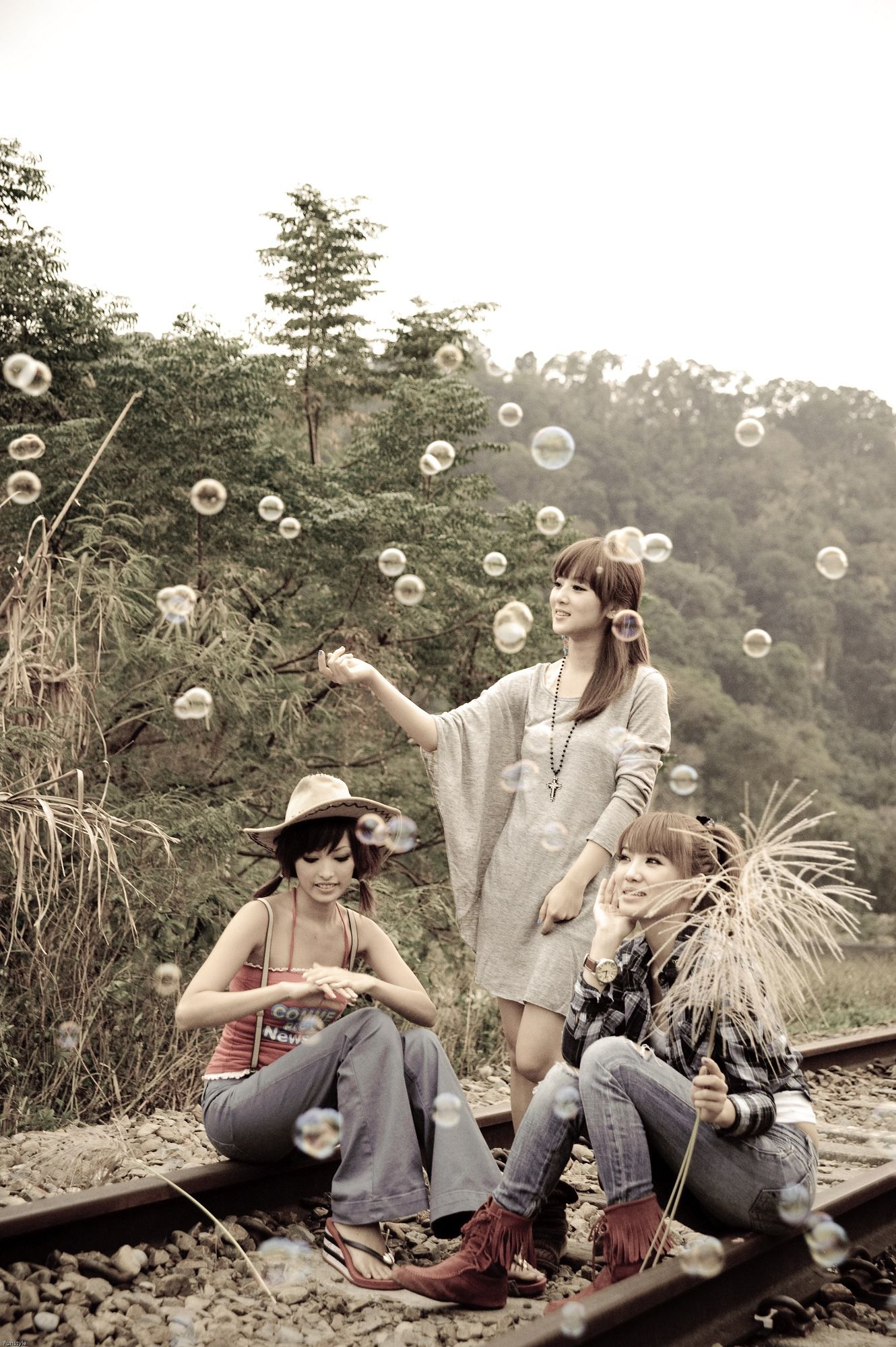 果子、小品(何品玫)、兔兔(果品兔)《天空之城x舊泰安車站》第II部-图71