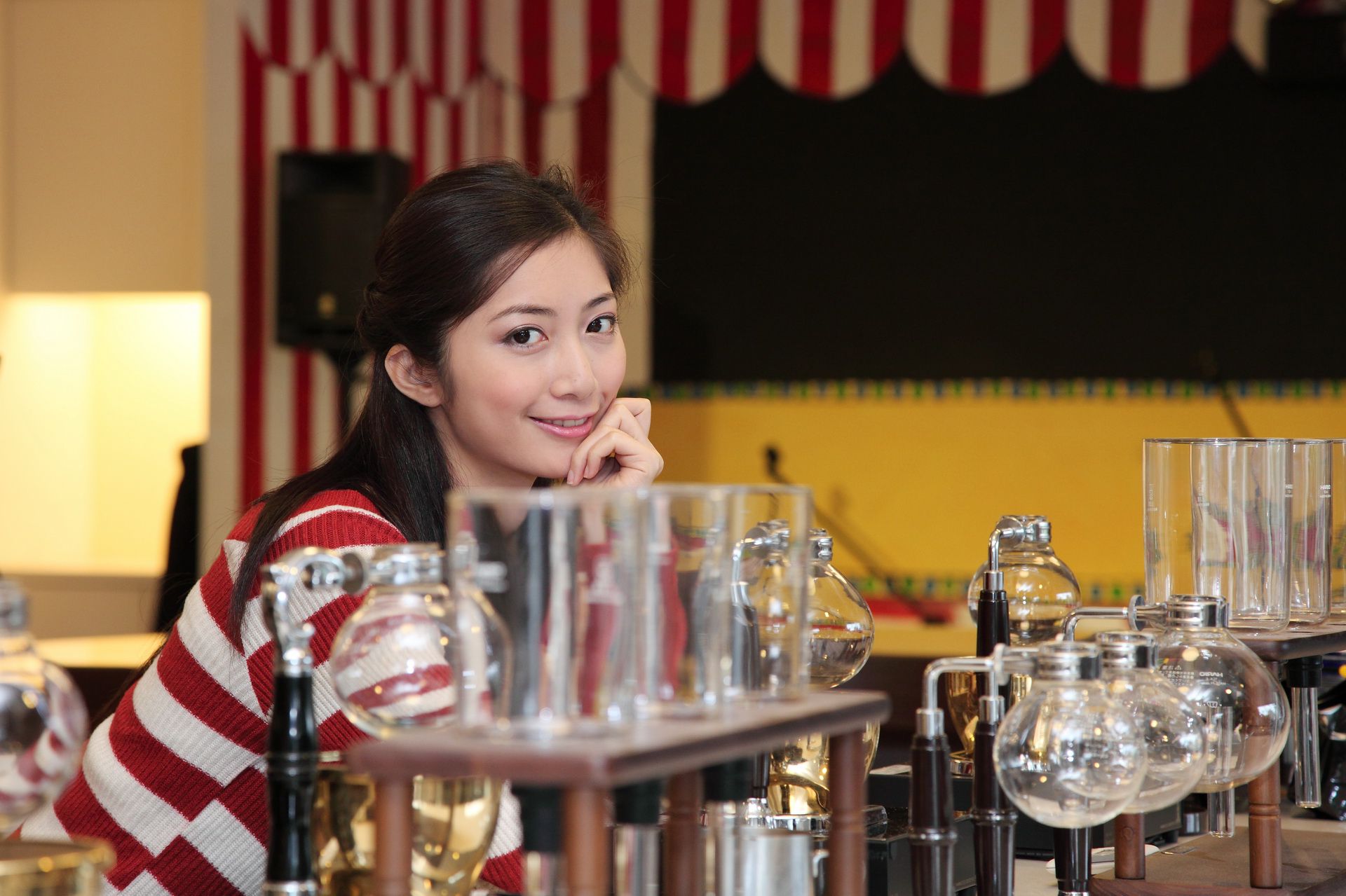 台湾模特Emily《酒店室拍》-图13