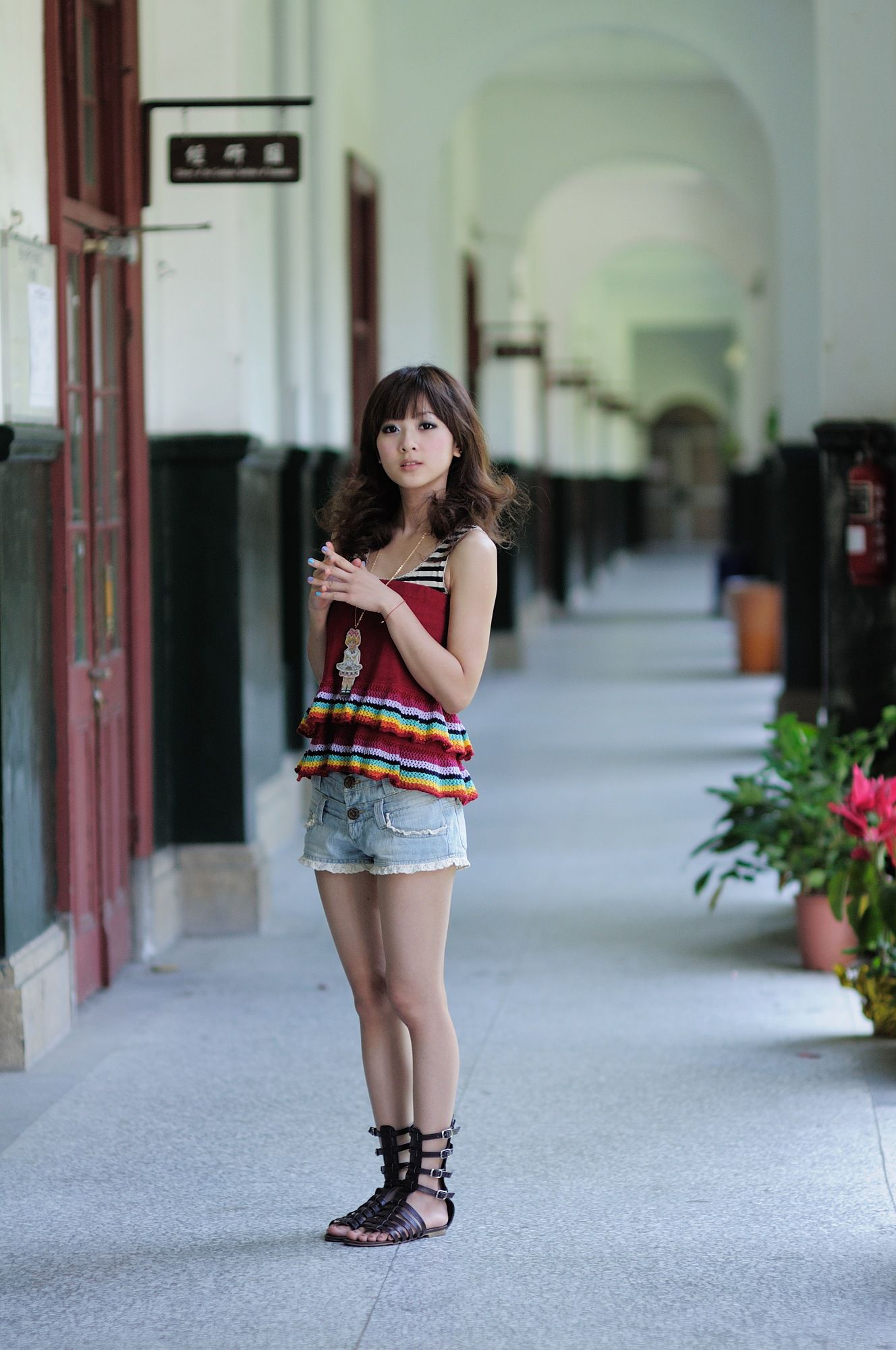 果子Mikako《台大法商學院外拍》-图1