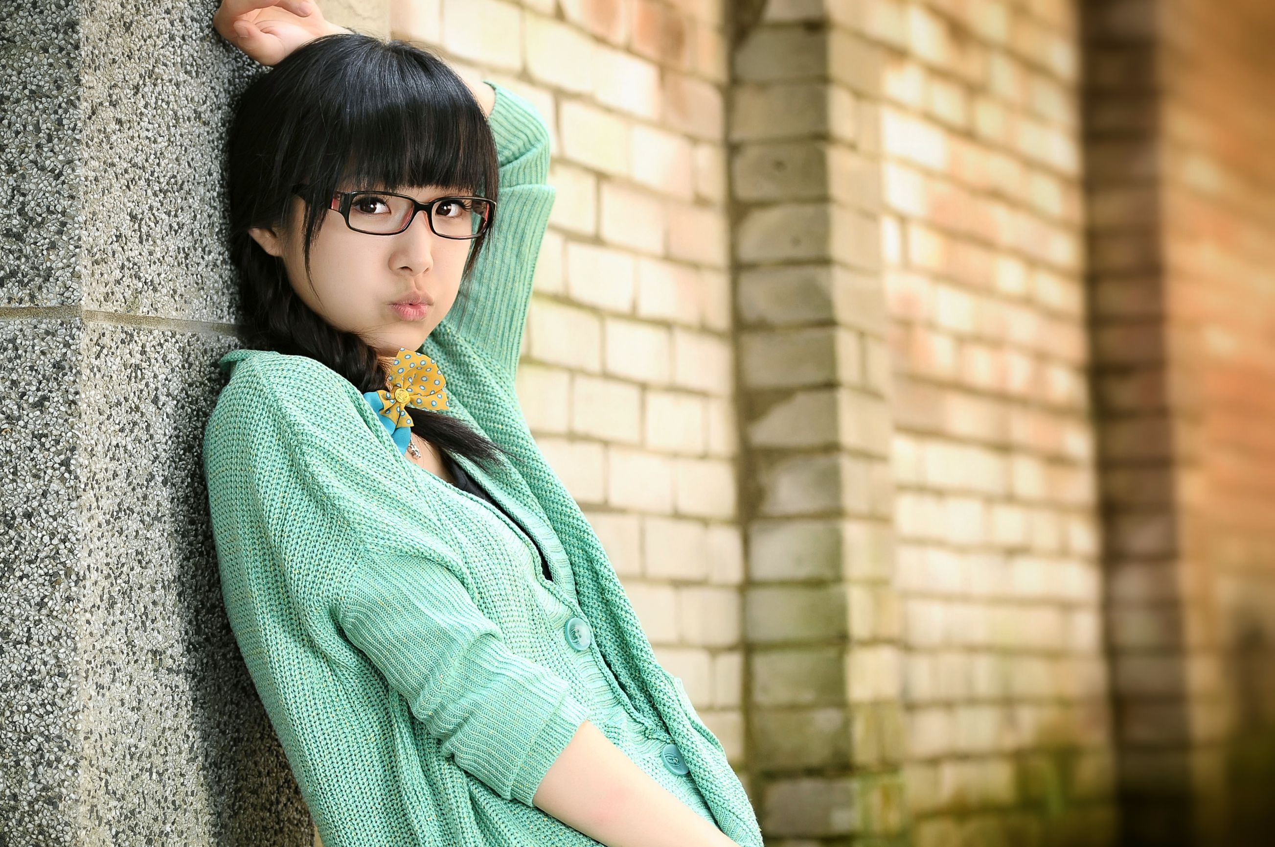 台湾清纯正妹茶茶《小清新外拍》写真图片集-图0