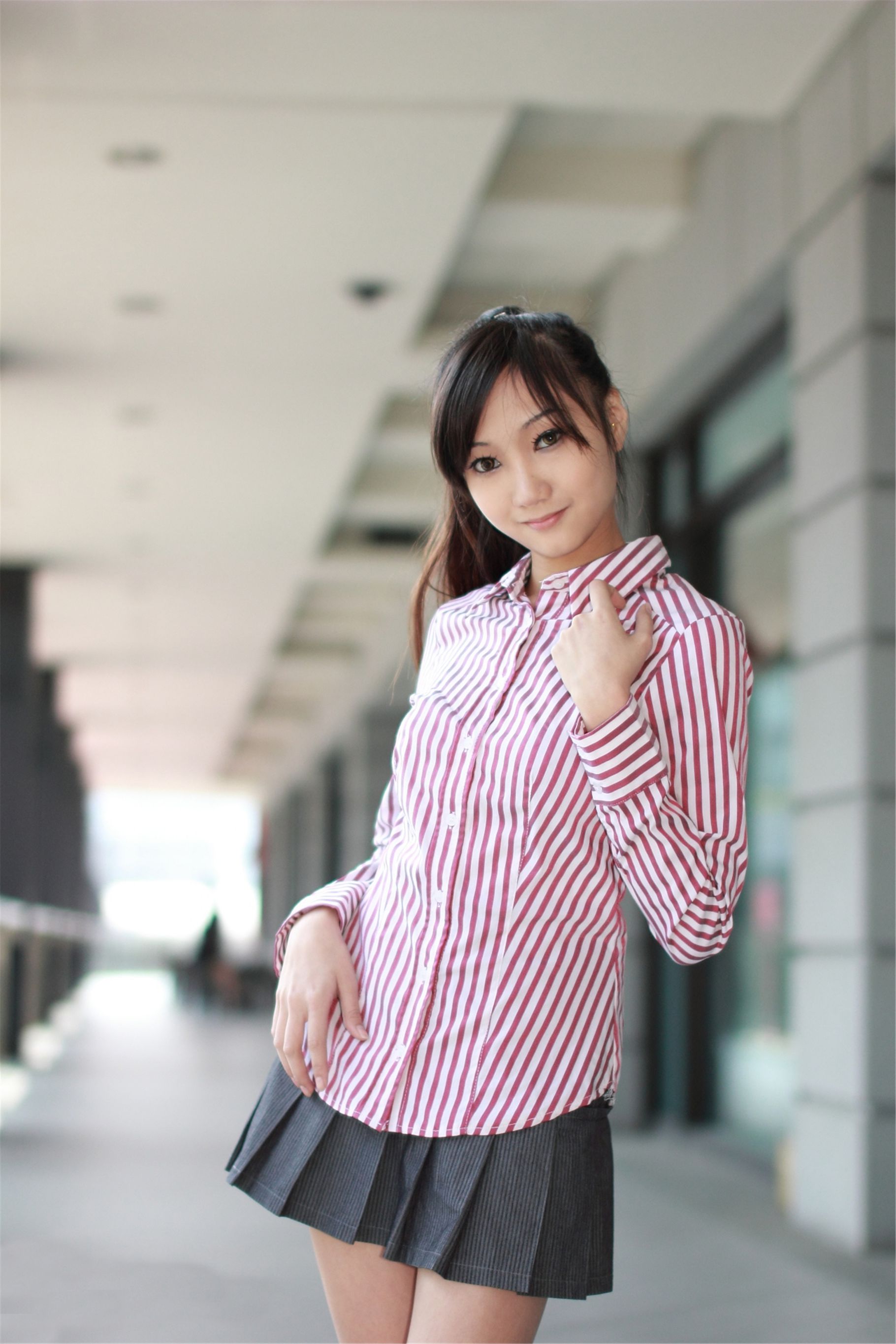 Tina陈思婷《筩玥下午茶外拍》-图11