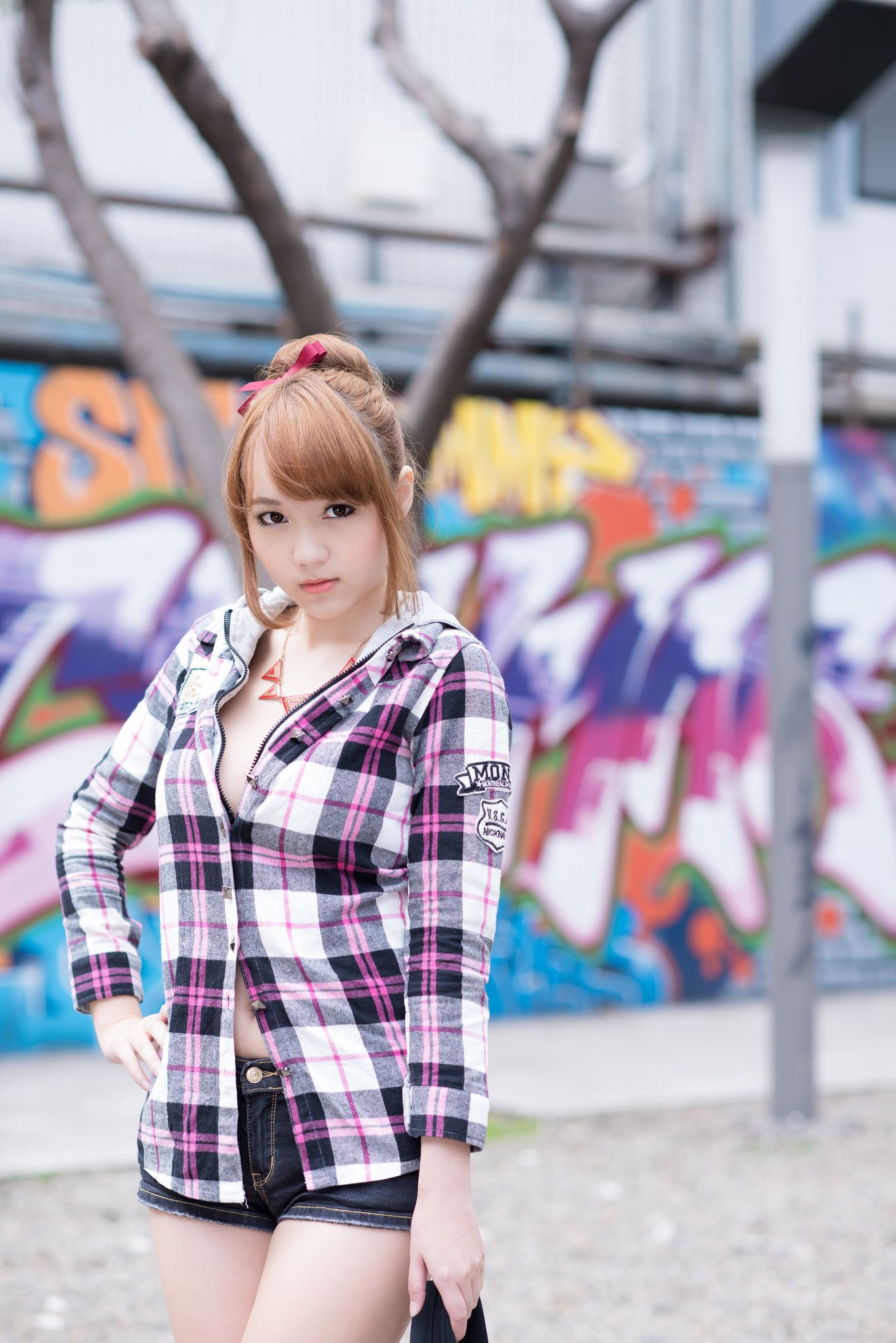 台湾美女黄镫娴Neko《信义外拍》-图2