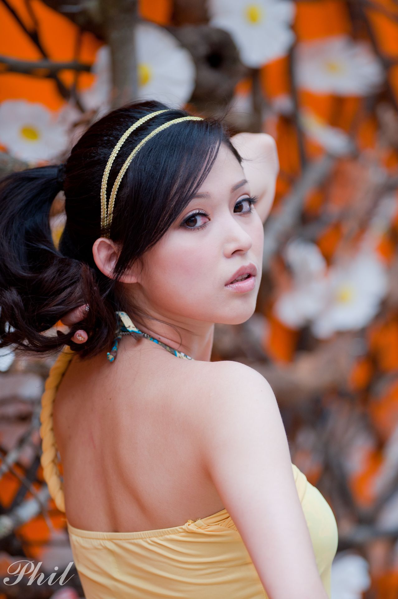 腿模Avy杜可薇《黄色吊带超短裙外拍》-图17