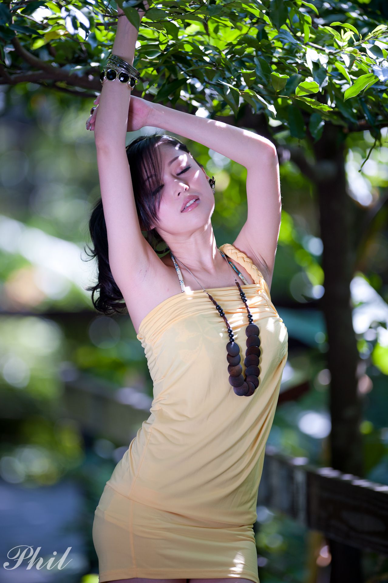 腿模Avy杜可薇《黄色吊带超短裙外拍》-图42