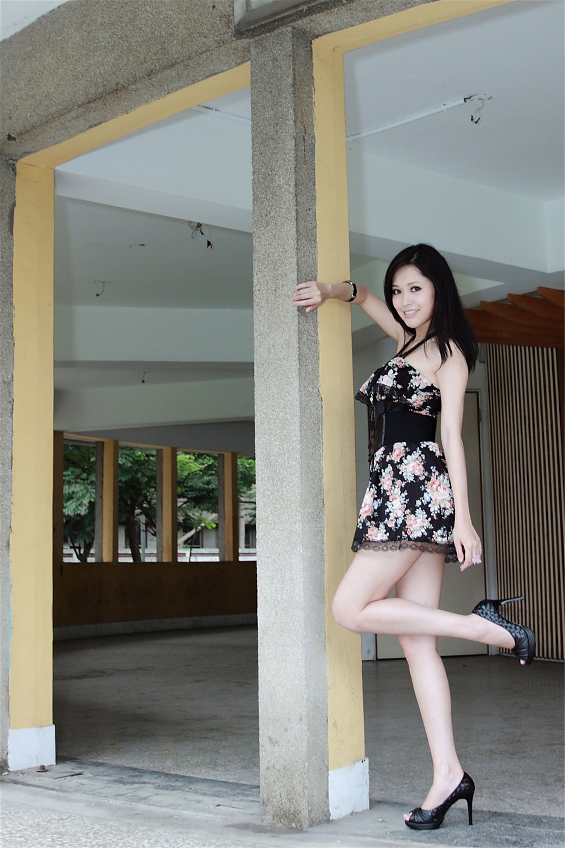 台湾模特Avy杜可薇《时尚连衣裙街拍》-图10