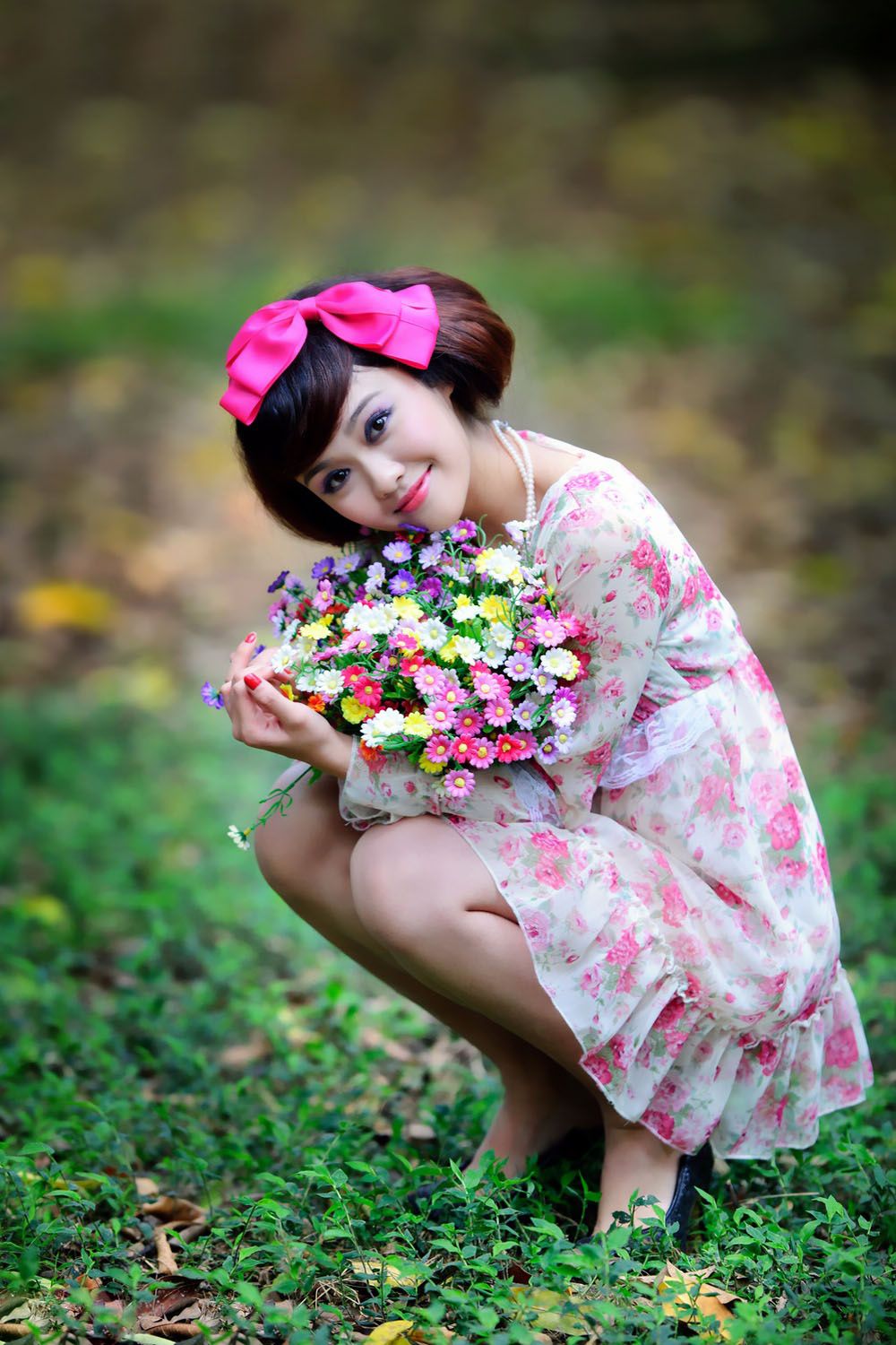 台湾妹子尹芝《唯美花色连衣裙外拍》-图16