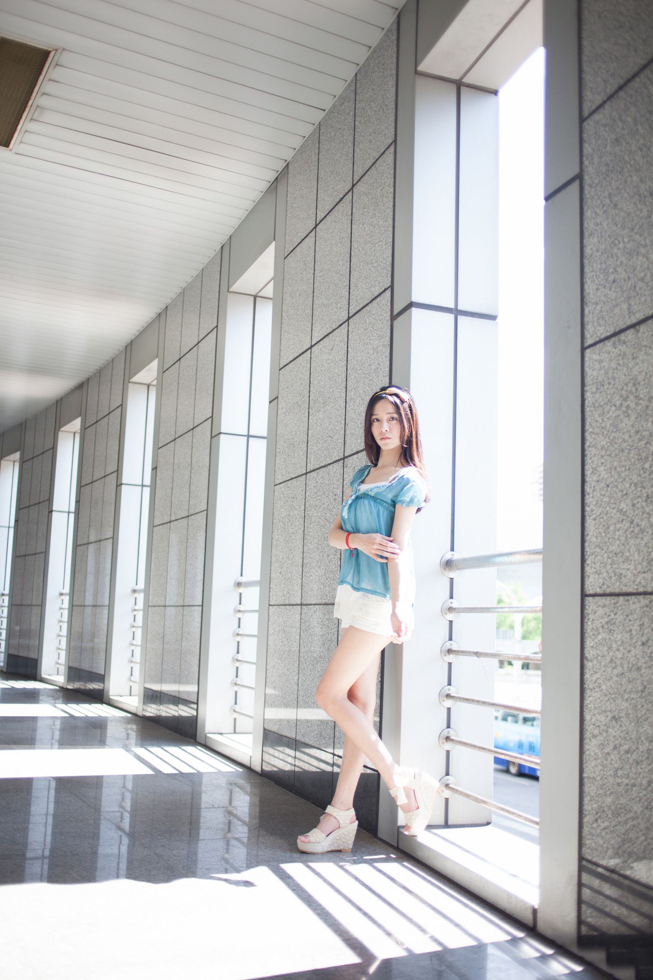 台湾美女Anita林千如《中央商圈外拍》-图41