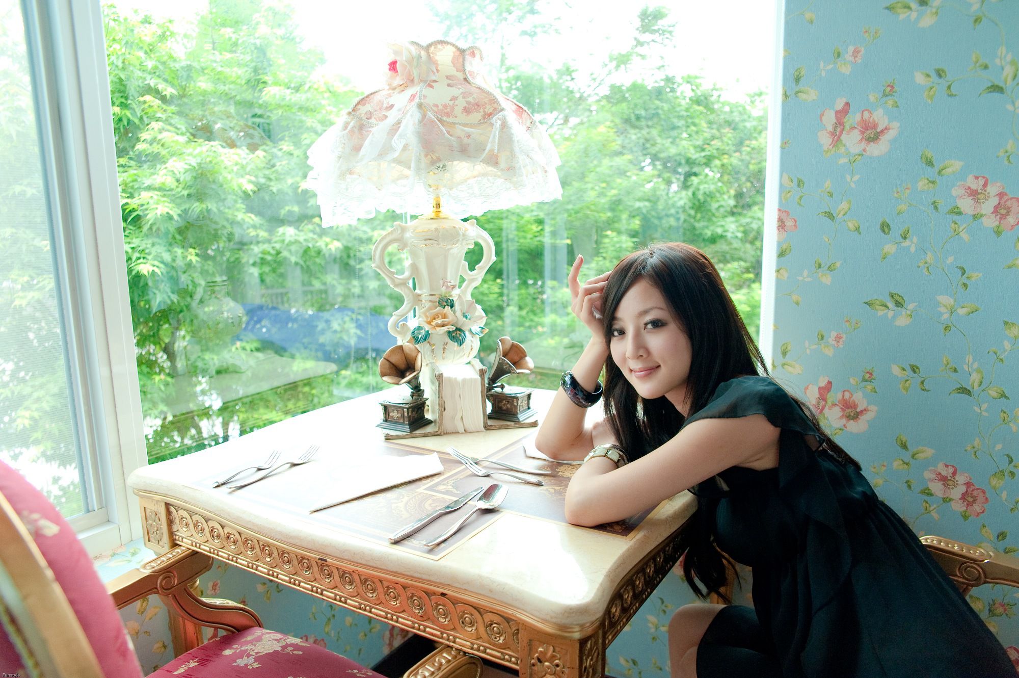 果子MM/Mikako《歐莉葉荷外拍》-图42