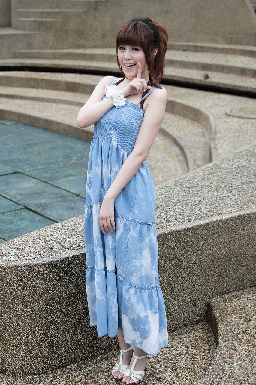 台湾可爱妹子白白/李依璇《外拍图片》写真合集-图71