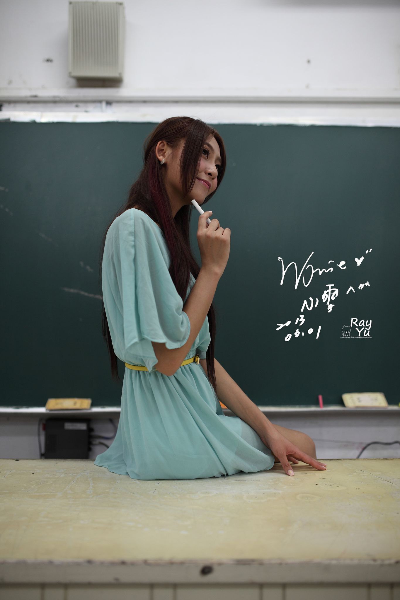 台湾女神Winnie小雪《2组外拍连衣裙图片》写真合集-图105