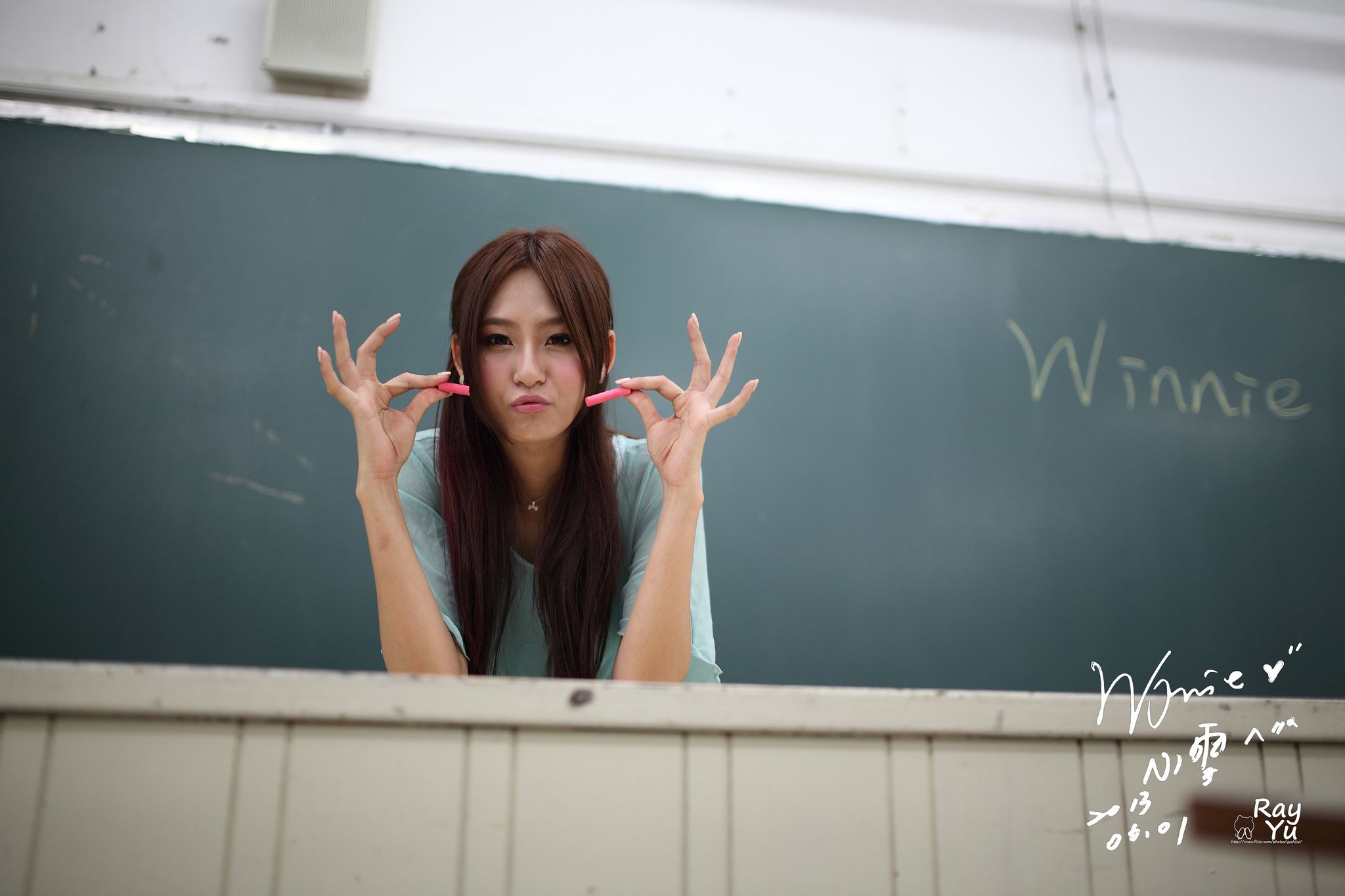 台湾女神Winnie小雪《2组外拍连衣裙图片》写真合集-图107