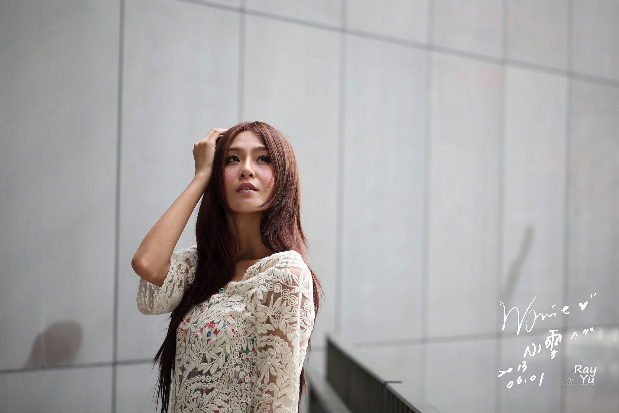 台湾女神Winnie小雪《2组外拍连衣裙图片》写真合集-图1