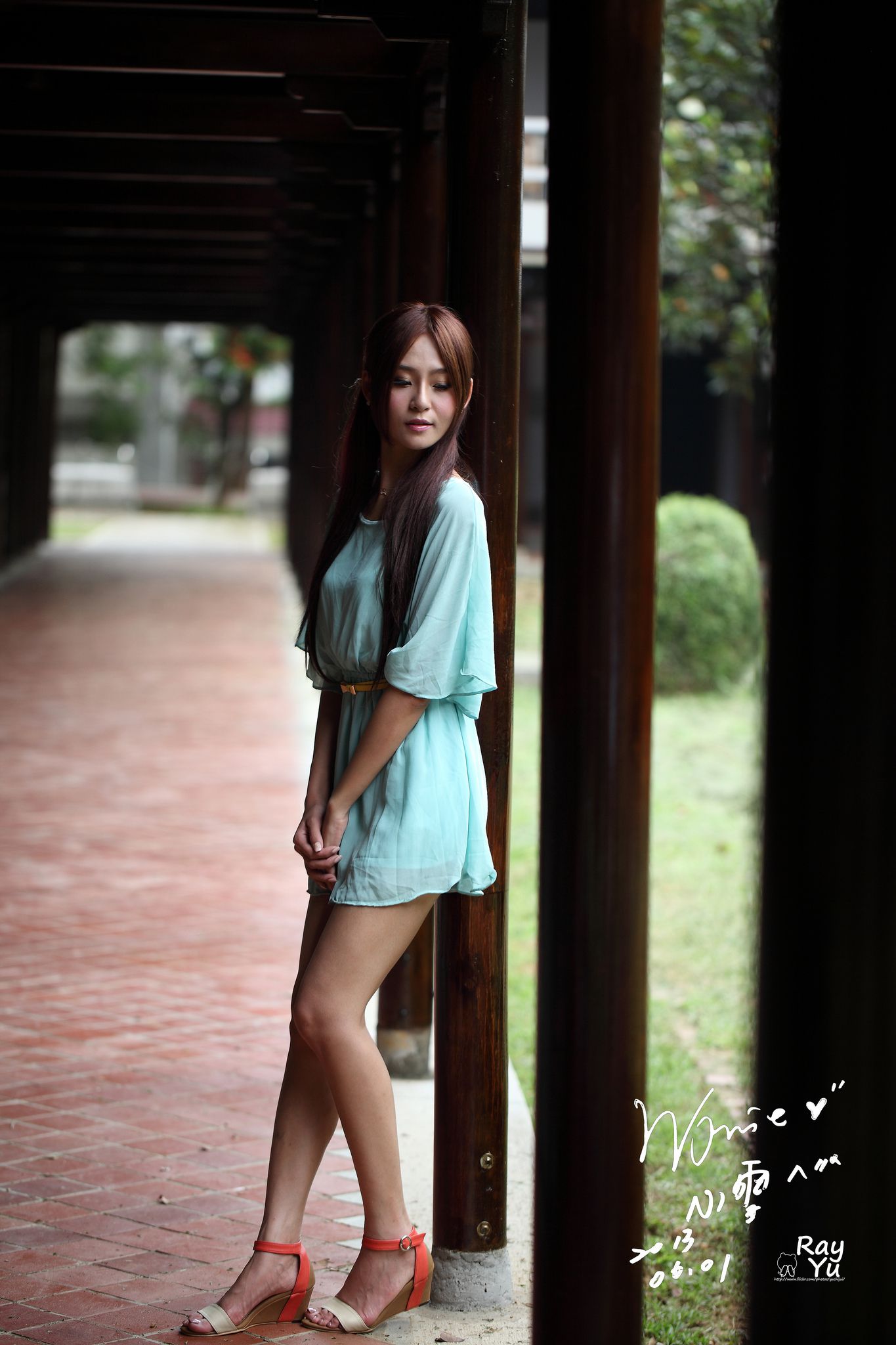 台湾女神Winnie小雪《2组外拍连衣裙图片》写真合集-图82