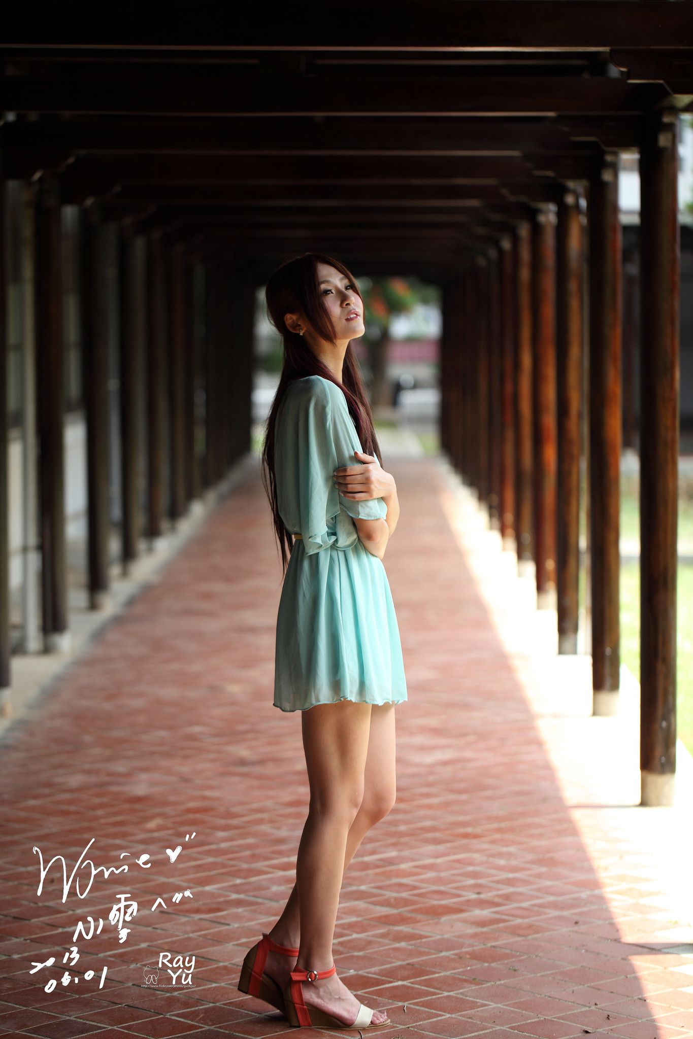 台湾女神Winnie小雪《2组外拍连衣裙图片》写真合集-图86