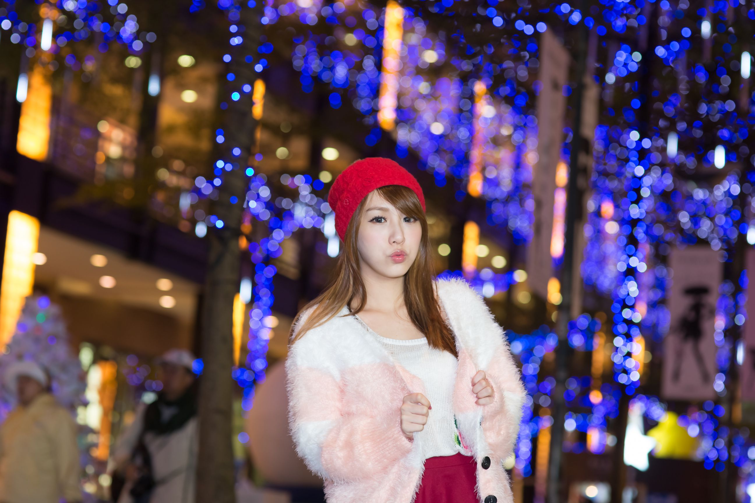 台湾正妹呂小步/吕思莹《黑丝夜拍》-图3