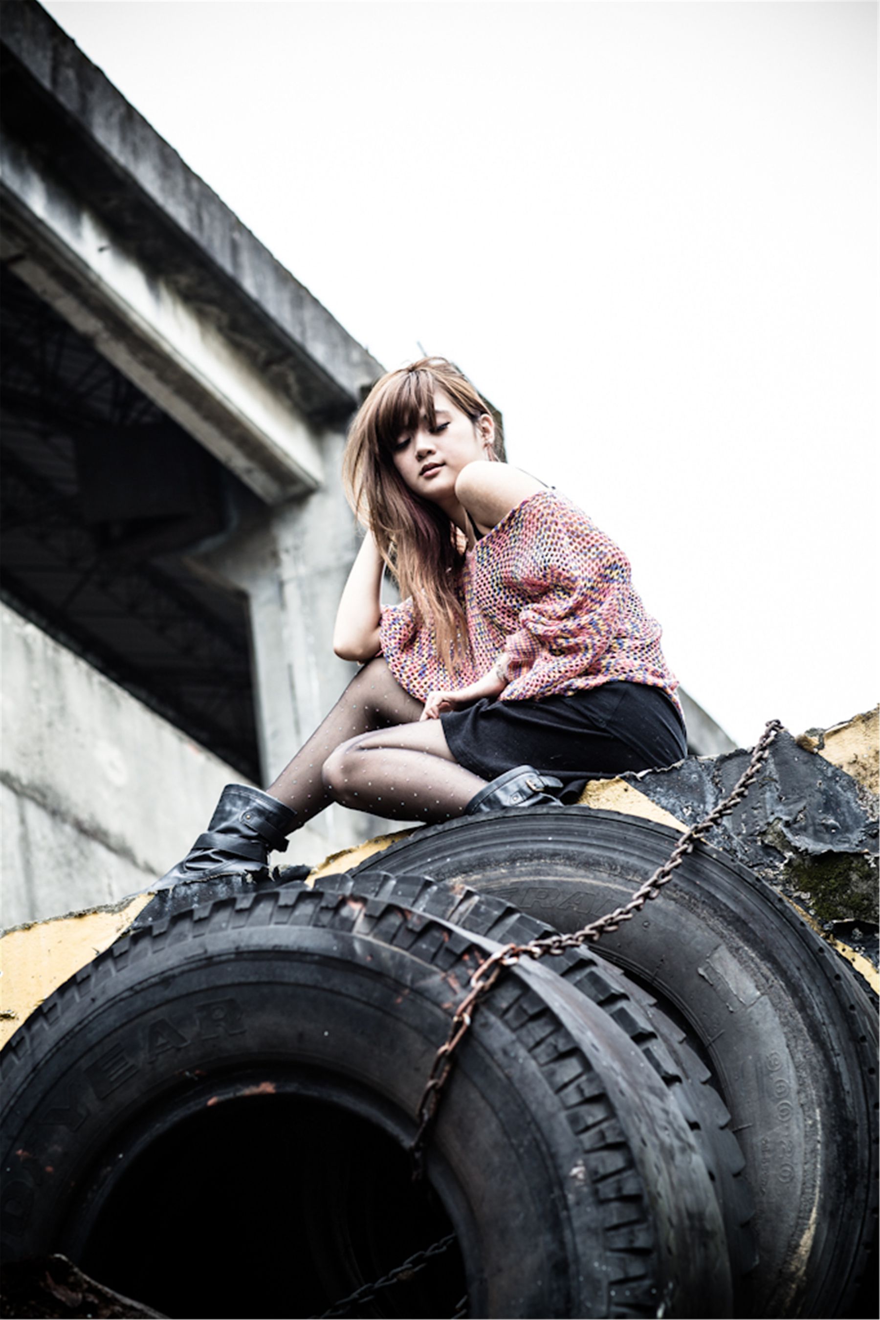 台湾美女模特熊維尼《南港废墟外拍》-图6