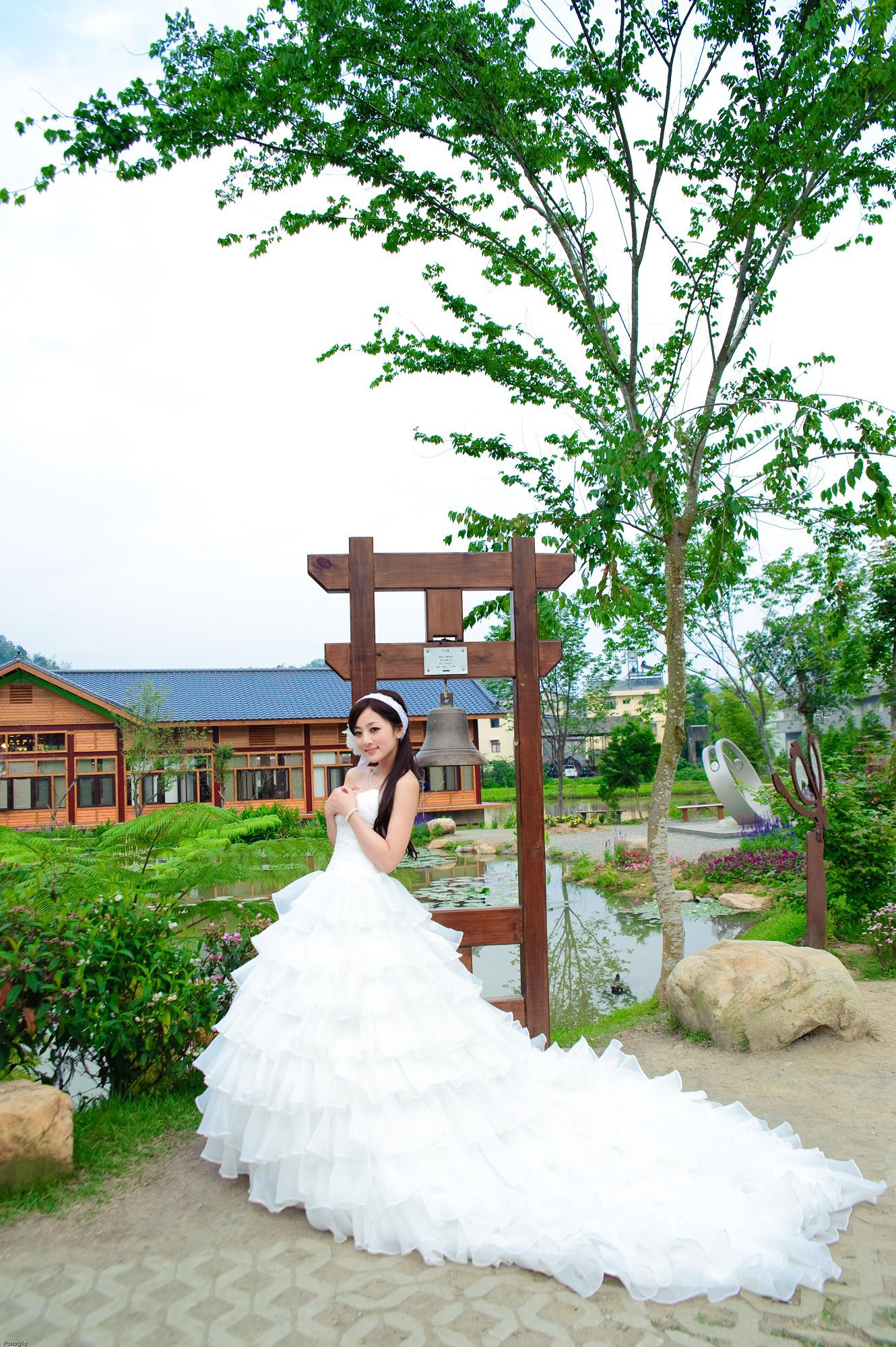 张凯洁/张允霏《日月潭+紙教堂(婚紗)》-图39
