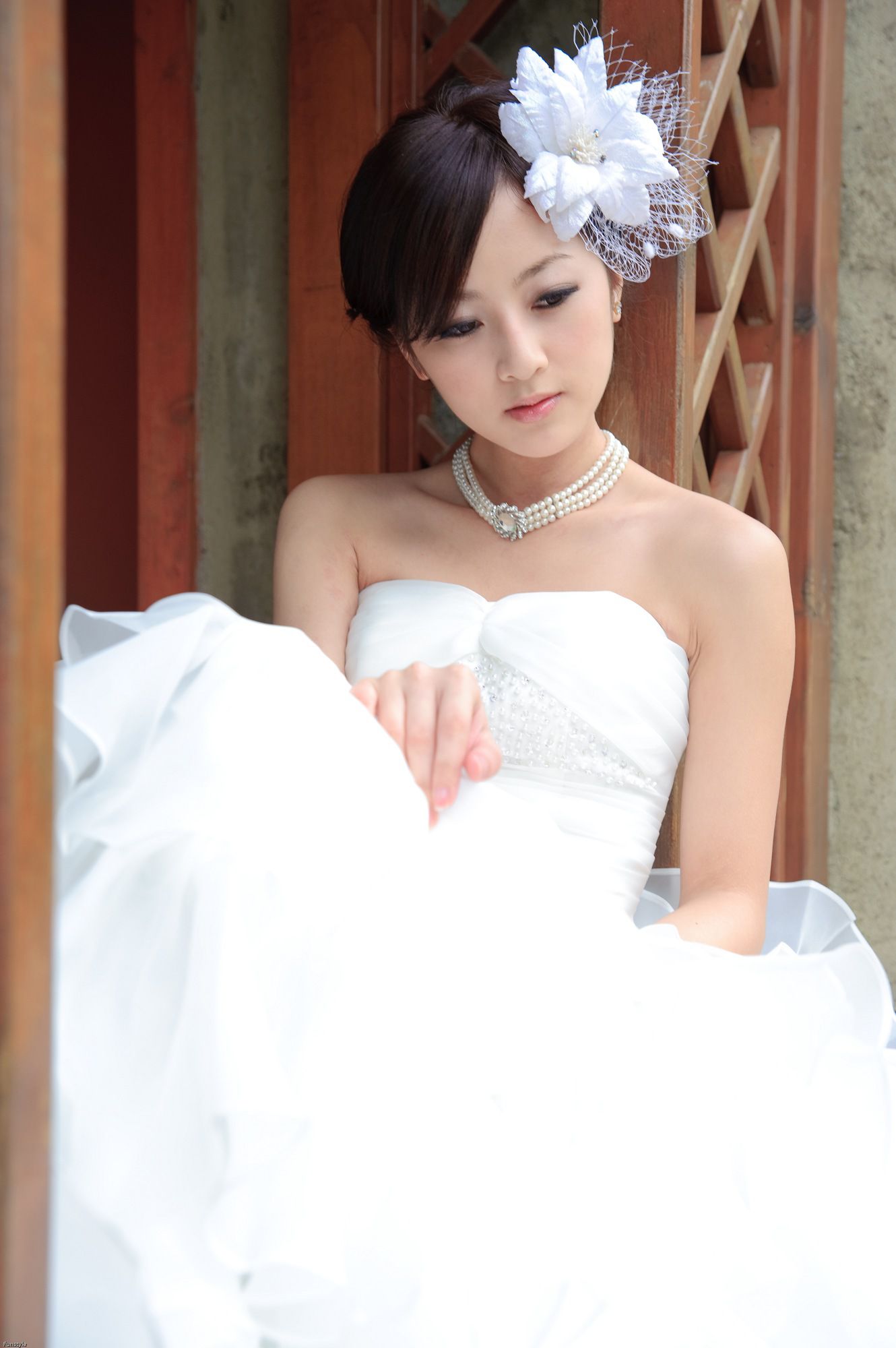 张凯洁/张允霏《日月潭+紙教堂(婚紗)》-图4